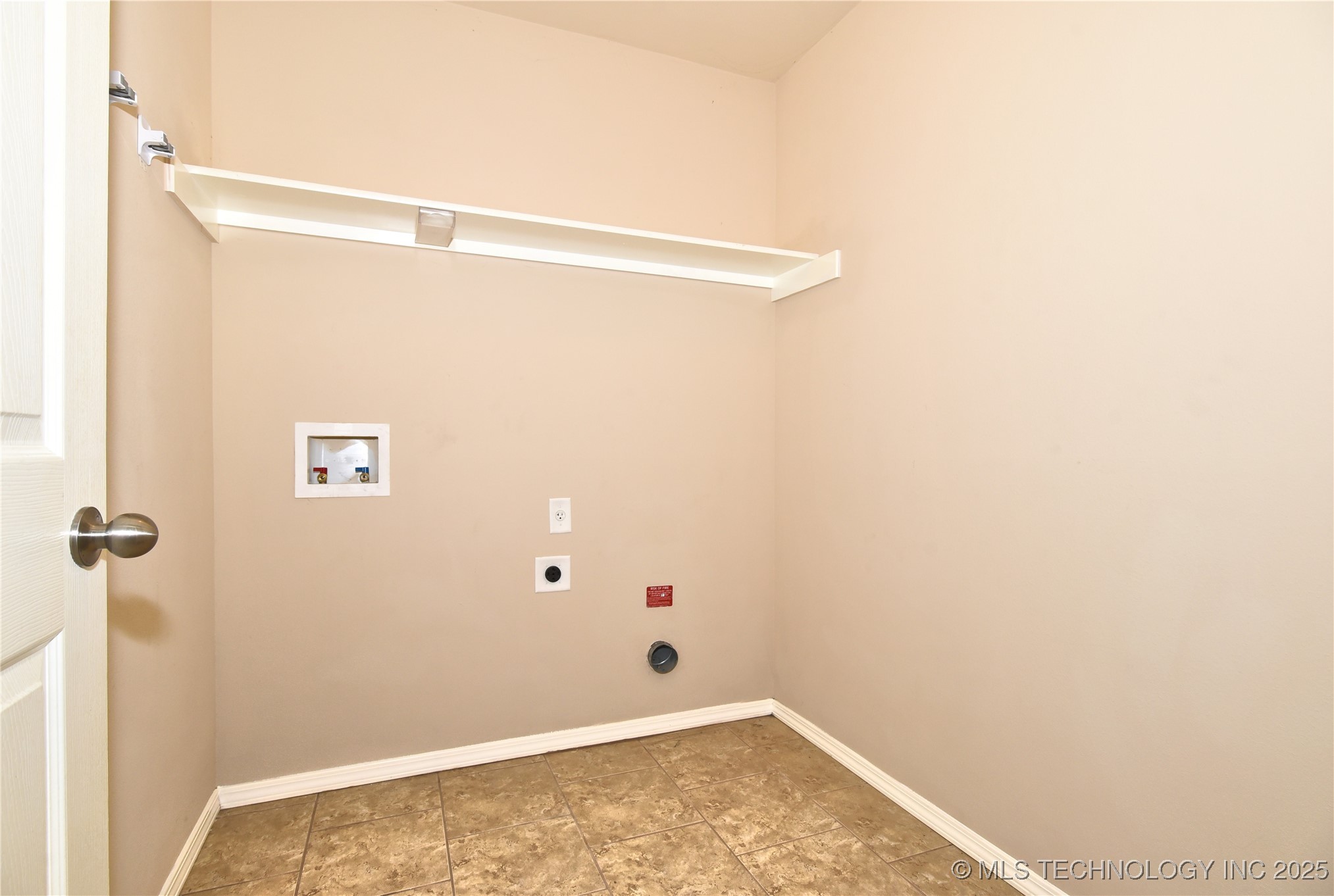 6709 N 128 East Avenue Property Photo 11