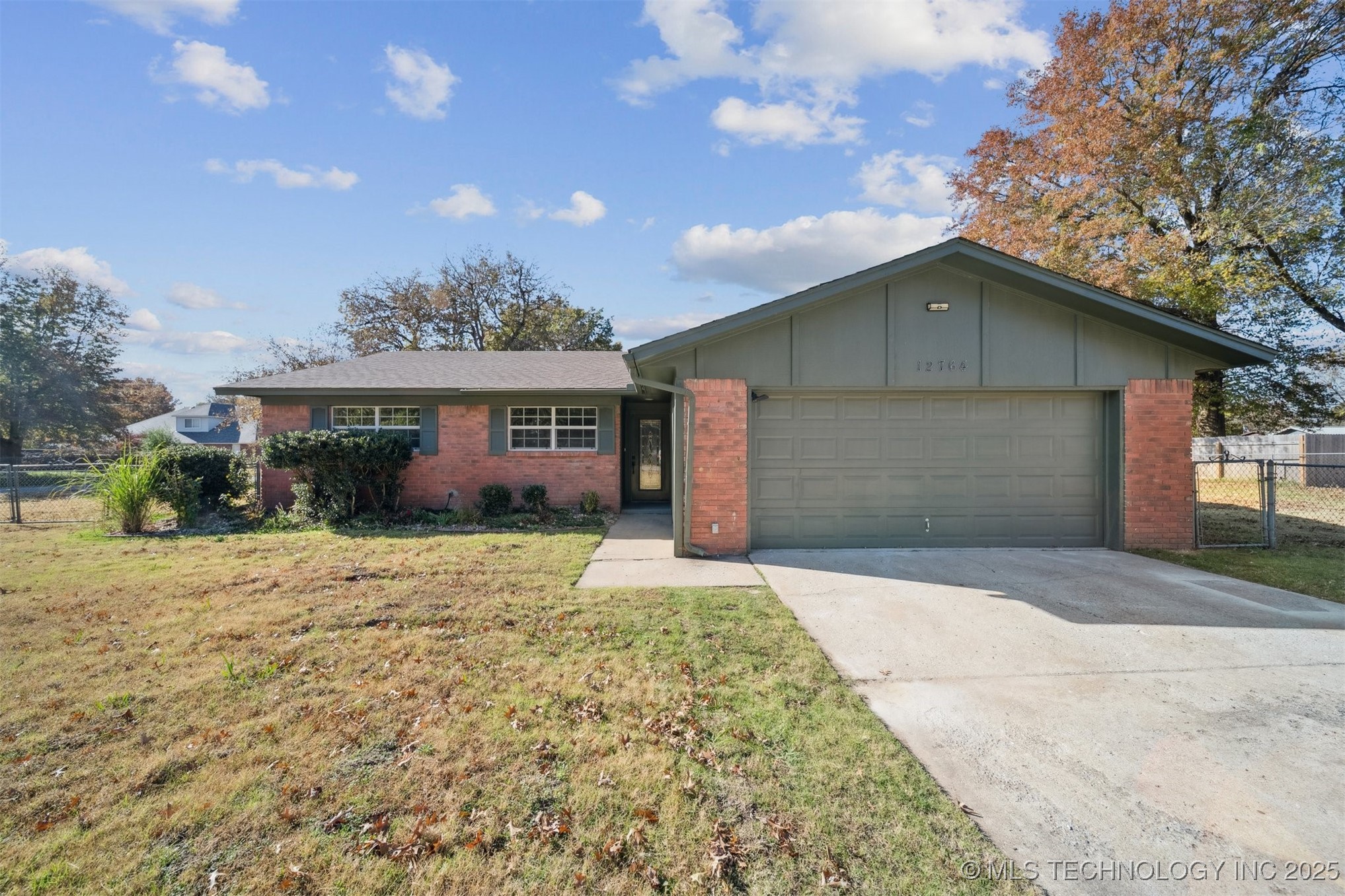 12764 S 123rd East Avenue Property Photo 1