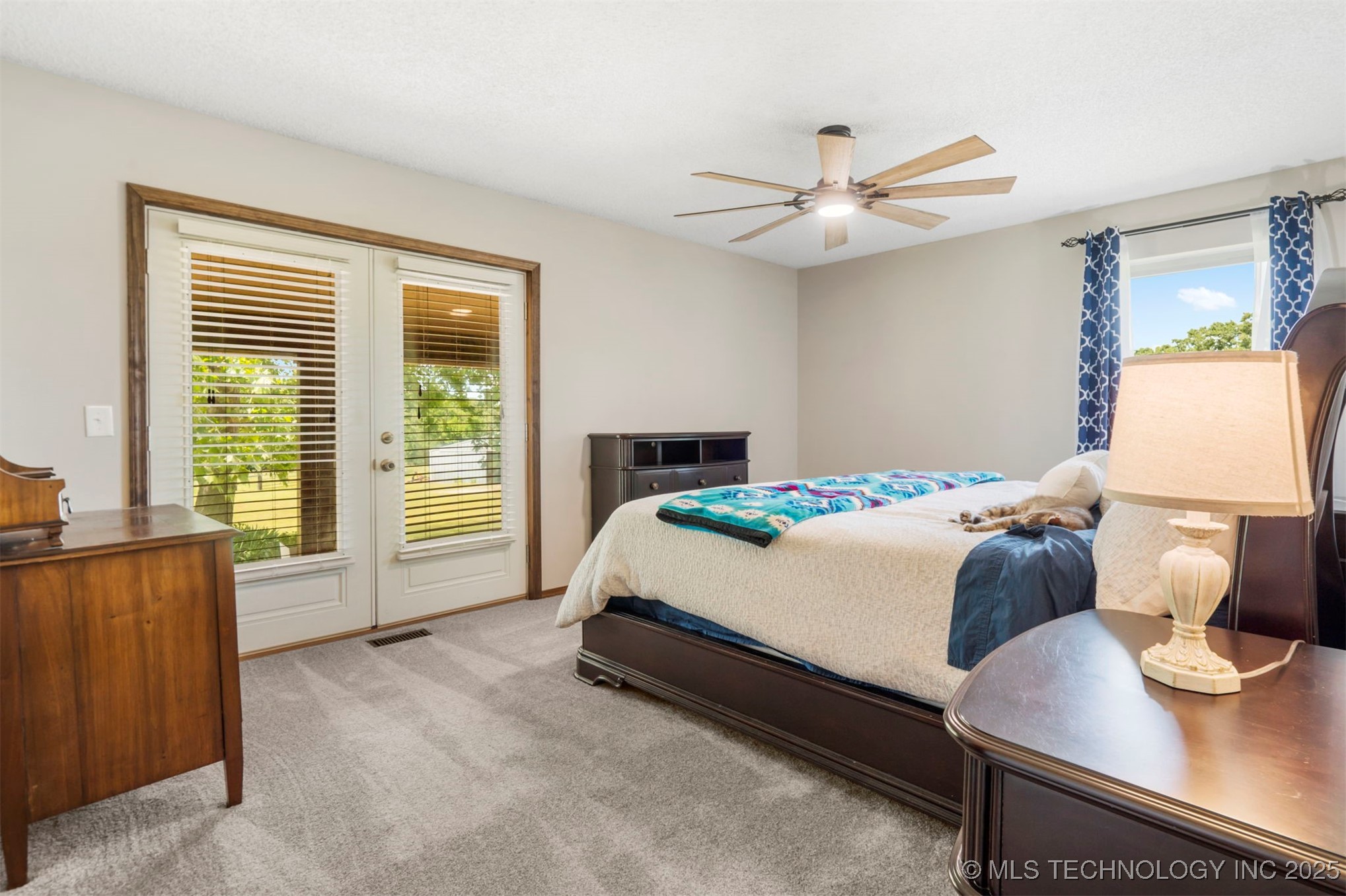 20700 E 420 Road Property Photo 17