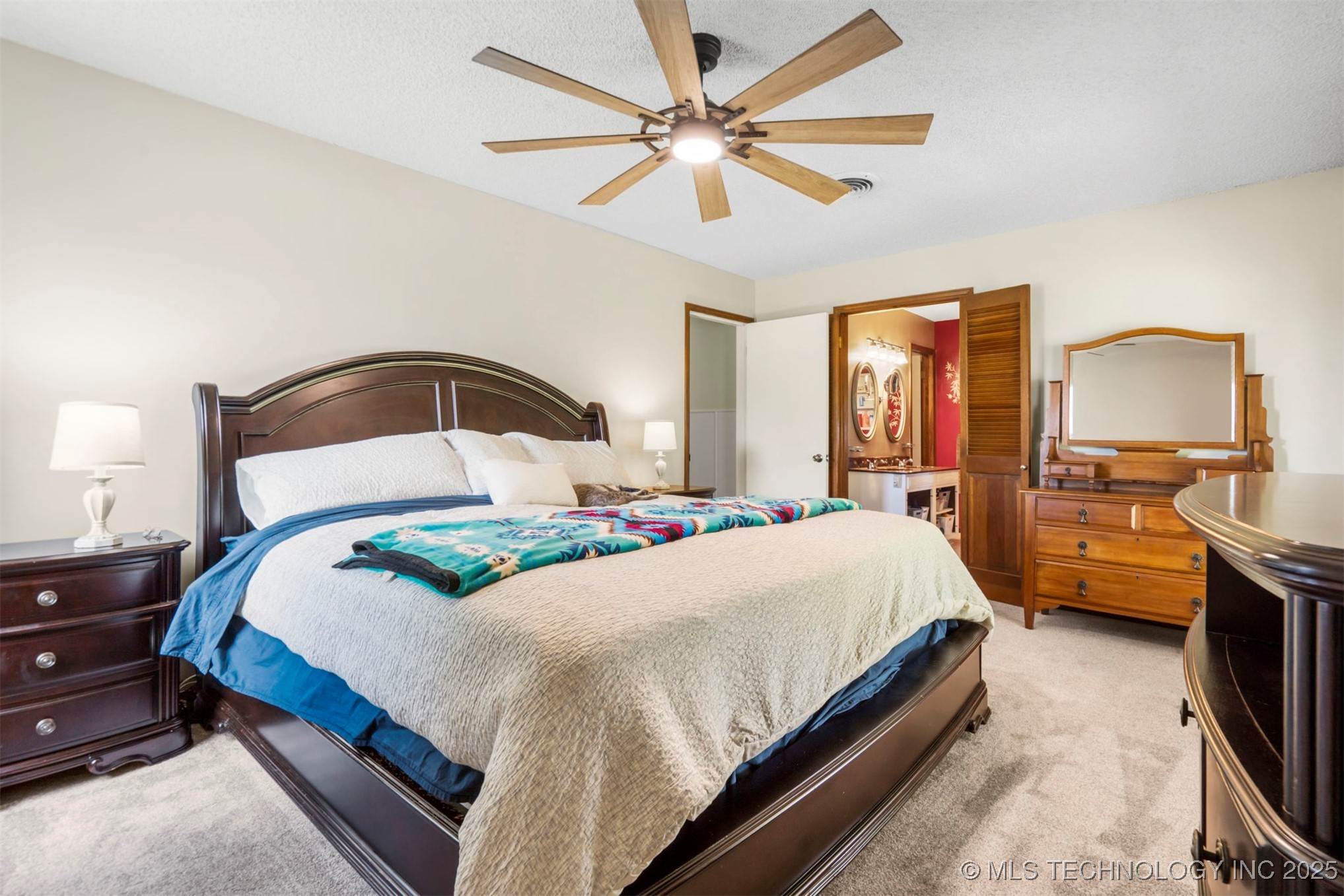 20700 E 420 Road Property Photo 18