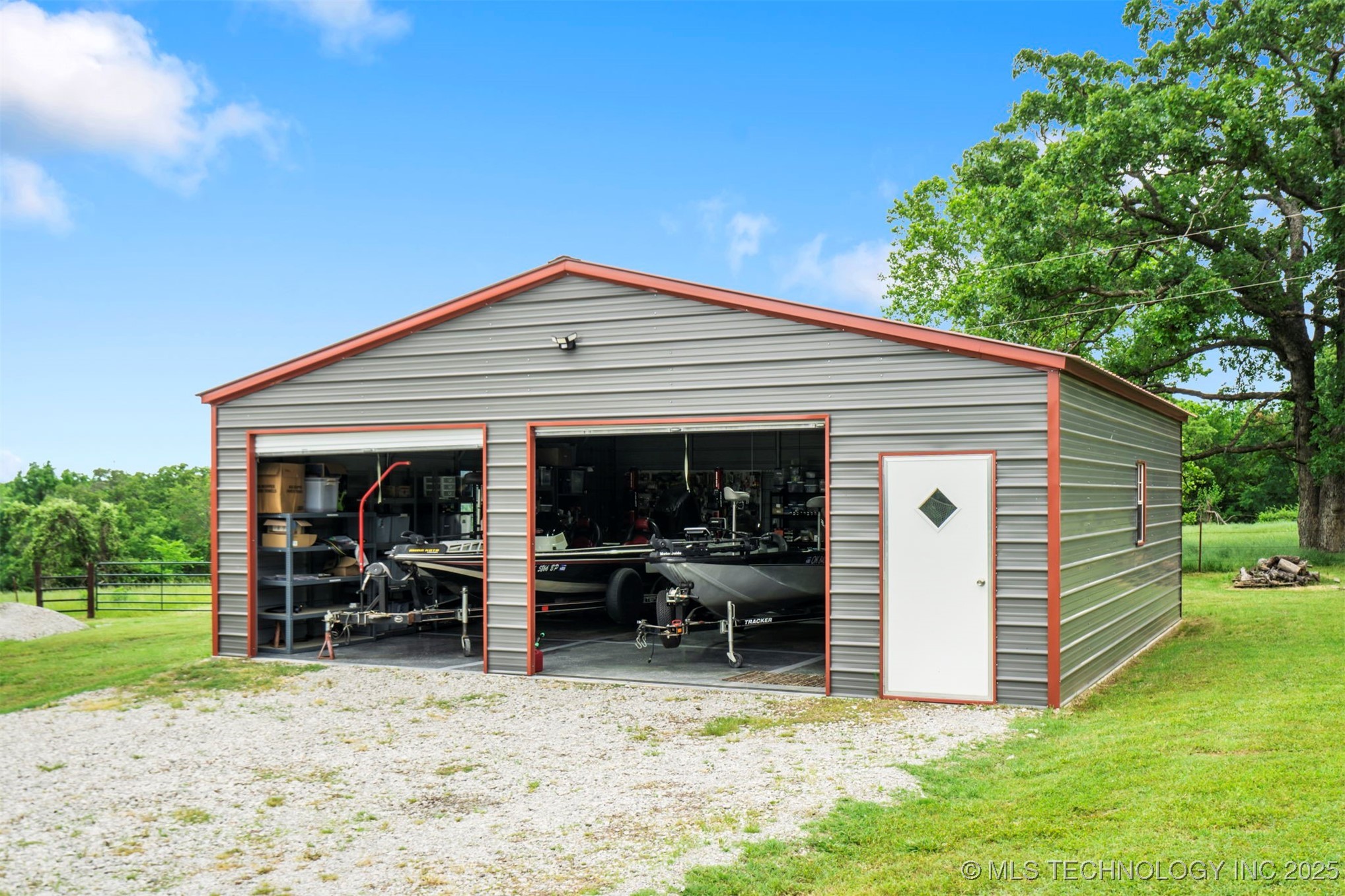 20700 E 420 Road Property Photo 24