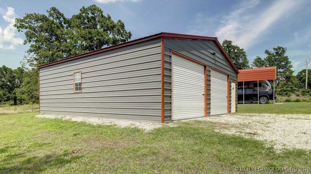 20700 E 420 Road Property Photo 26