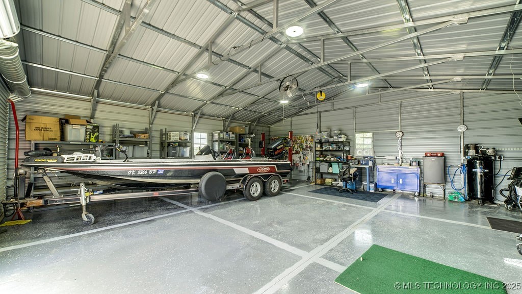 20700 E 420 Road Property Photo 27