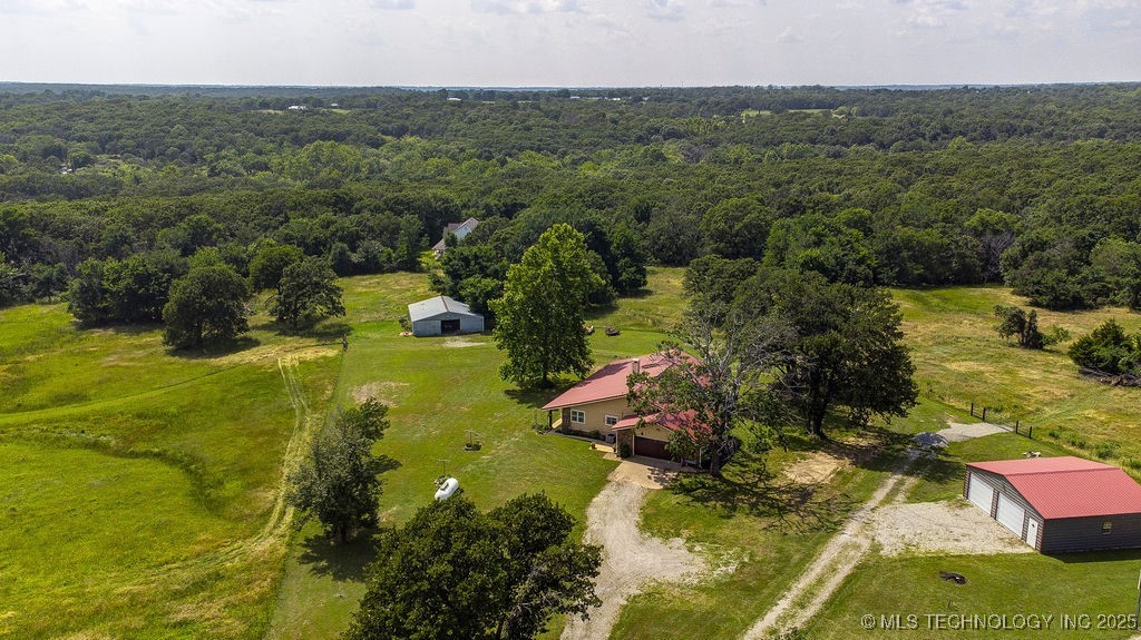 20700 E 420 Road Property Photo 35