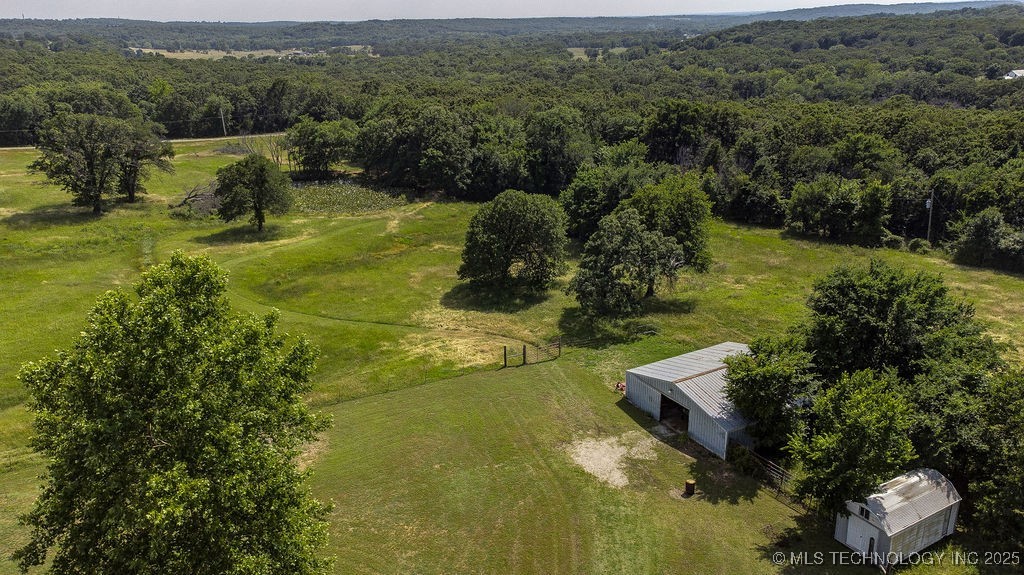 20700 E 420 Road Property Photo 39