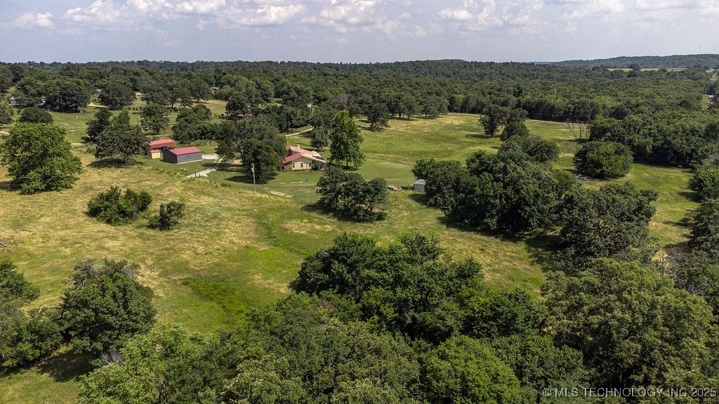 20700 E 420 Road Property Photo 43