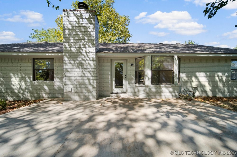 1908 N Chambers Terrace Property Photo 6