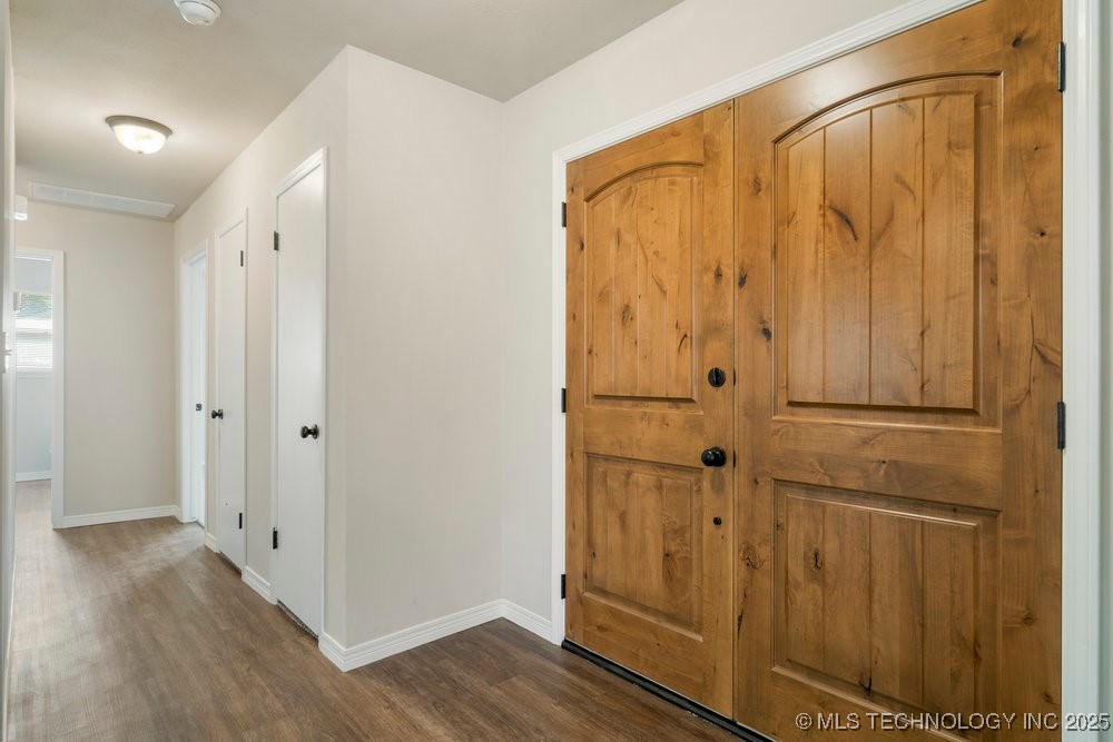 1908 N Chambers Terrace Property Photo 8