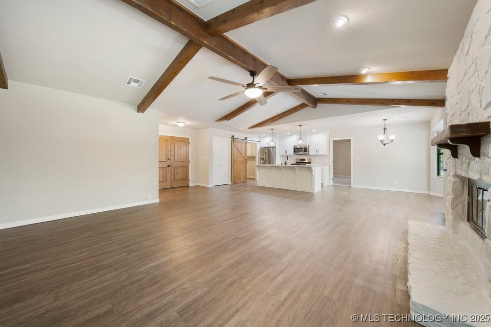 1908 N Chambers Terrace Property Photo 12