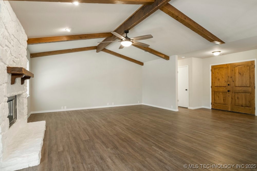 1908 N Chambers Terrace Property Photo 14