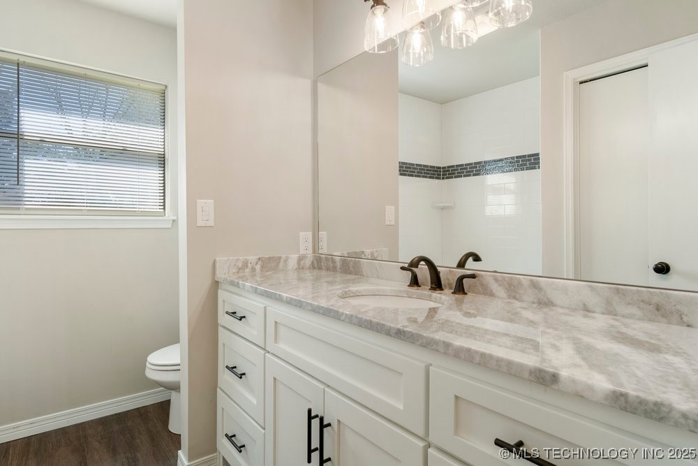 1908 N Chambers Terrace Property Photo 33