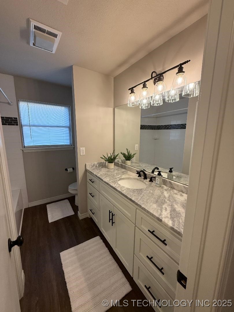 1908 N Chambers Terrace Property Photo 60