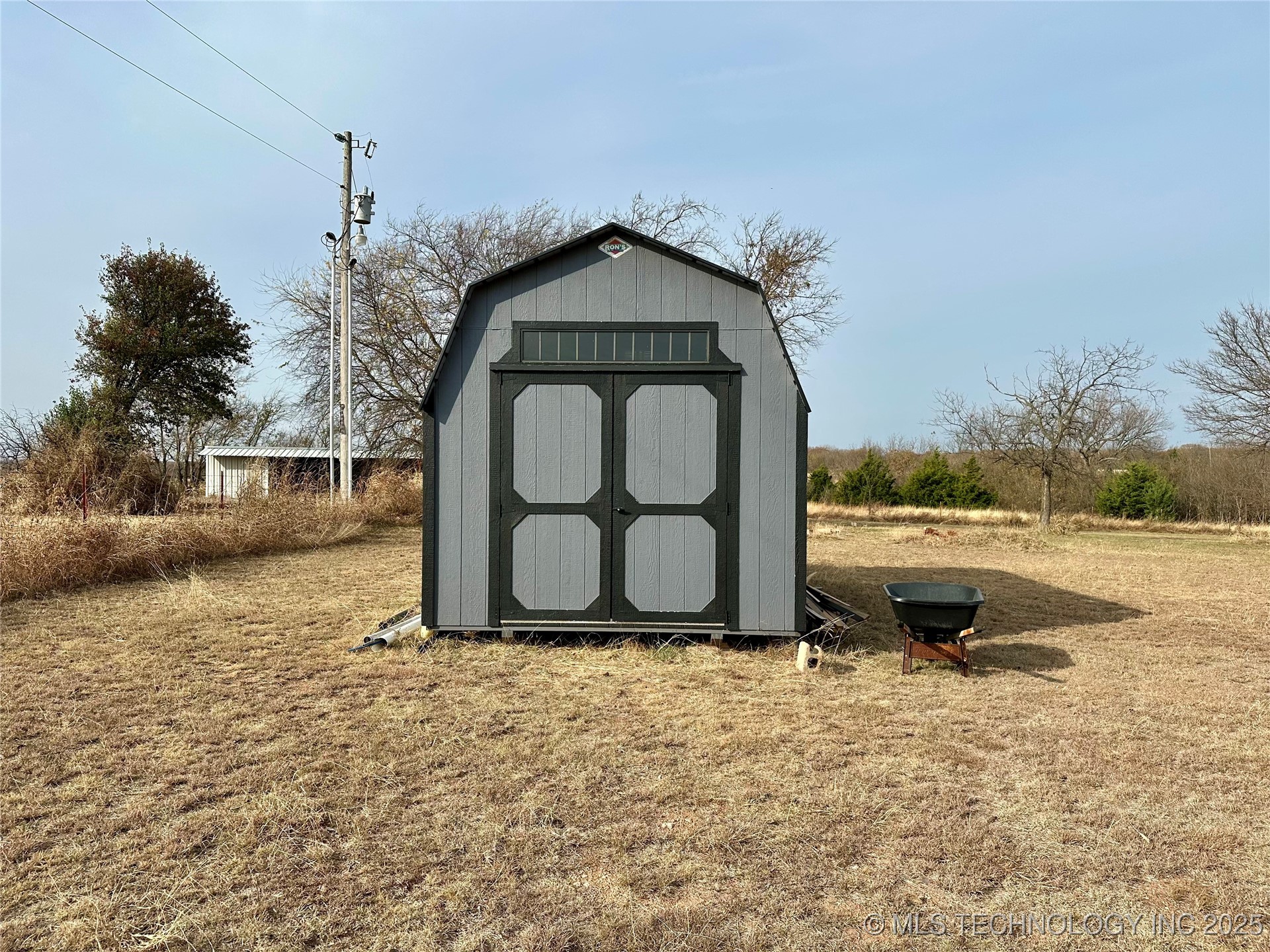 24094 N County Road 3350 Property Photo 15