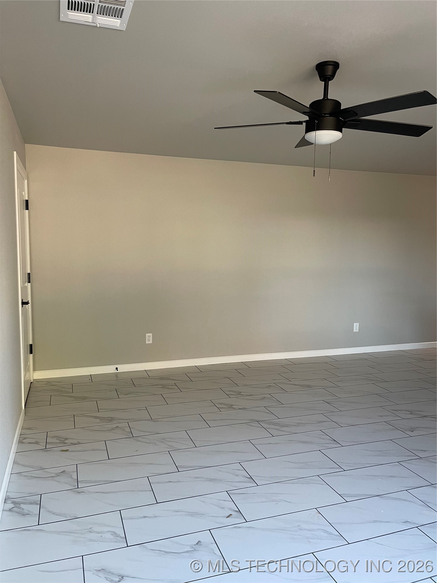 5305 E Admiral Boulevard A-b Property Photo 4