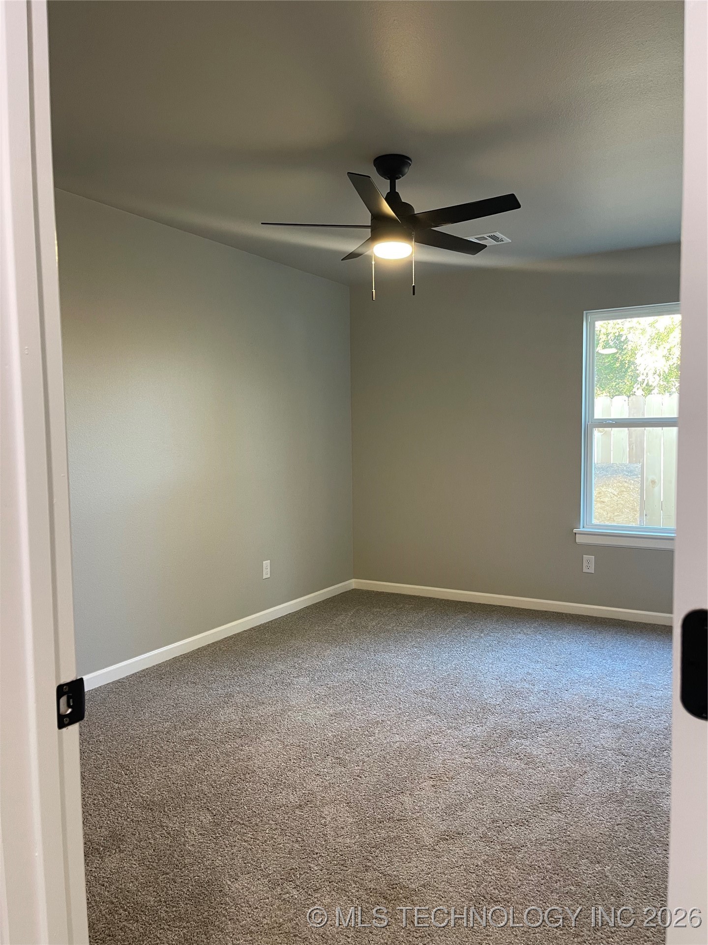 5305 E Admiral Boulevard A-b Property Photo 11