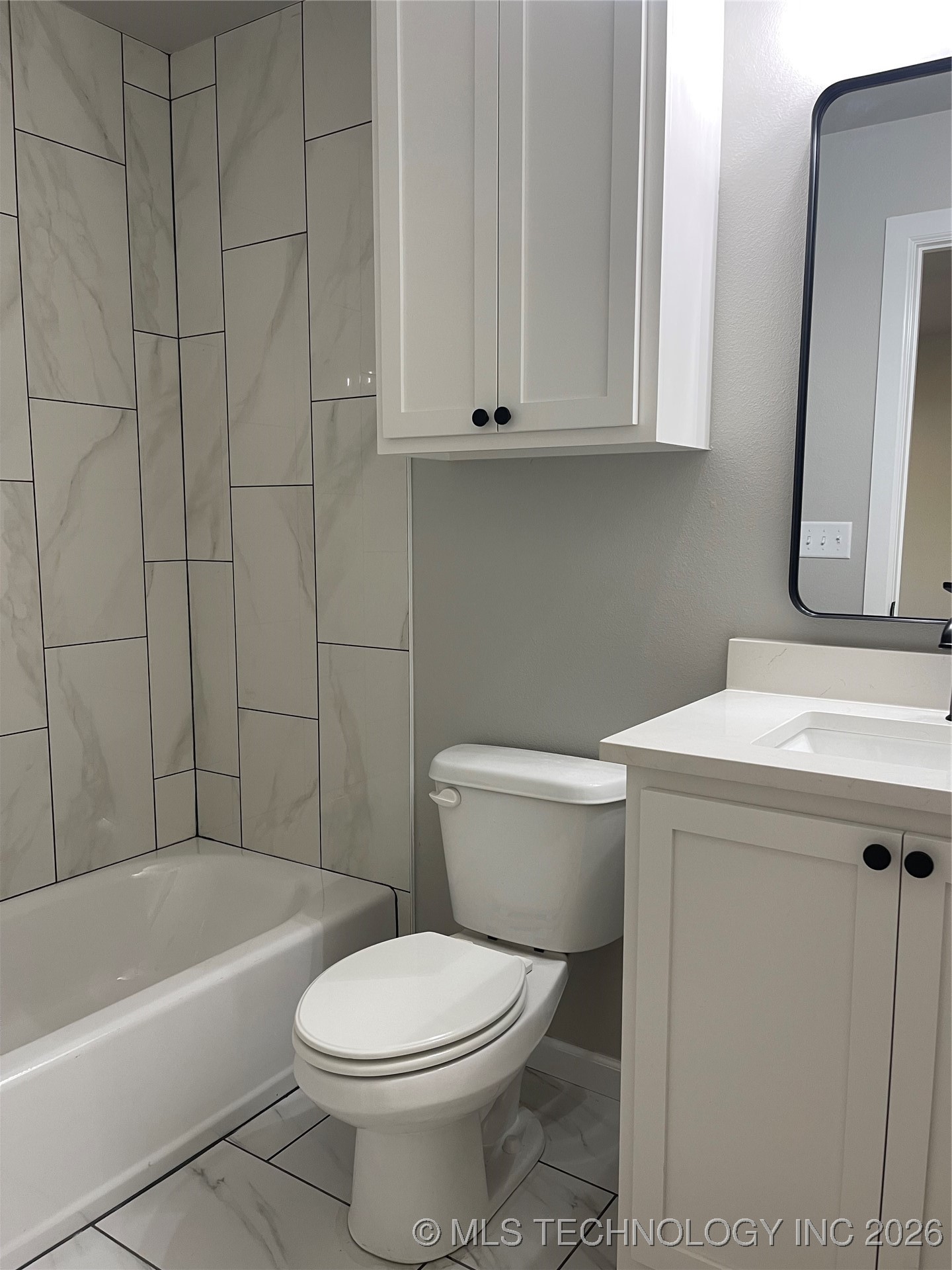 5305 E Admiral Boulevard A-b Property Photo 16