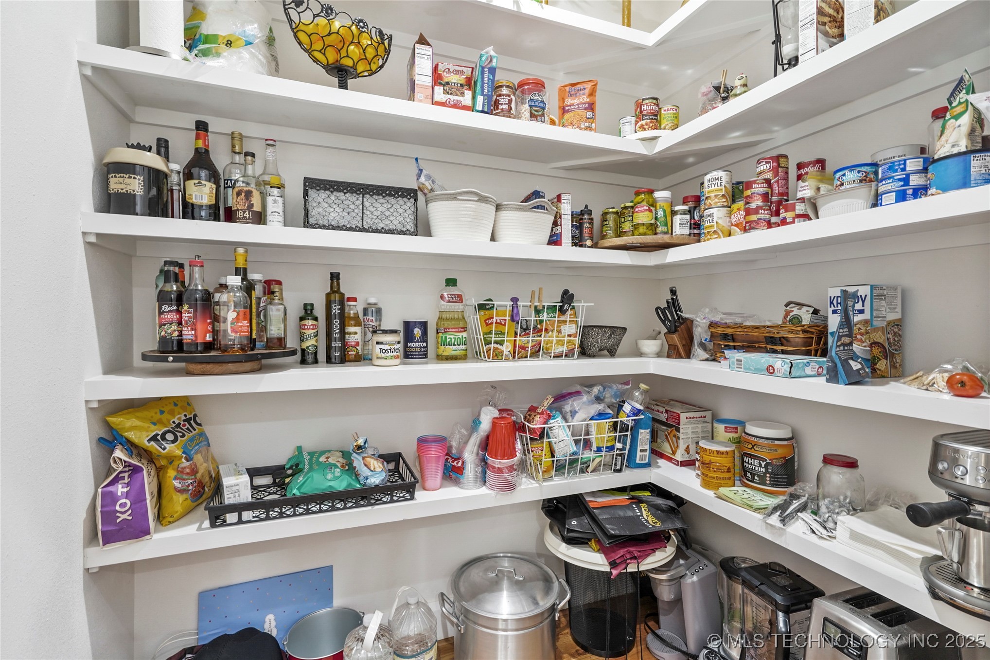 406 N 84th Place Property Photo 46