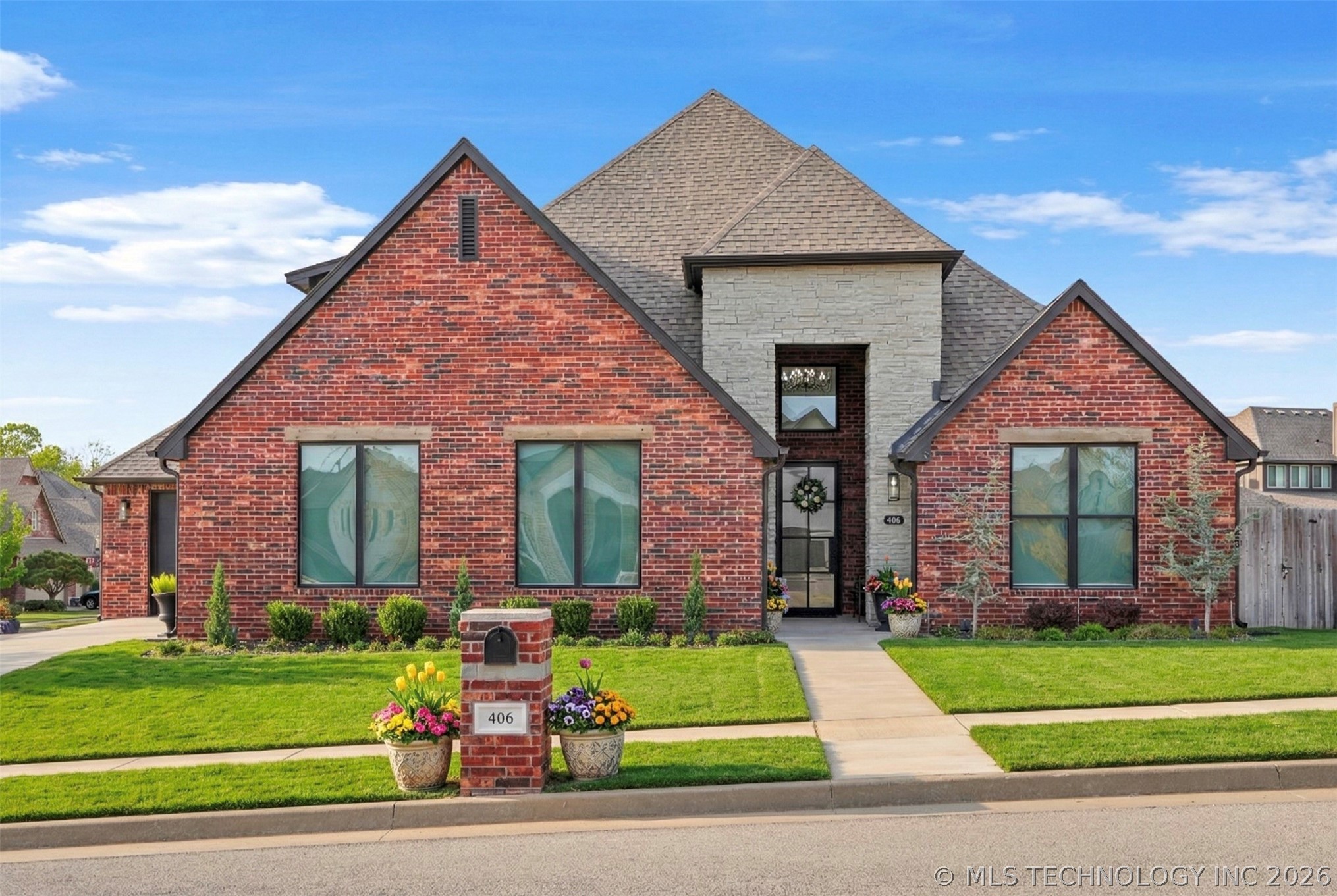 406 N 84th Place Property Photo 53