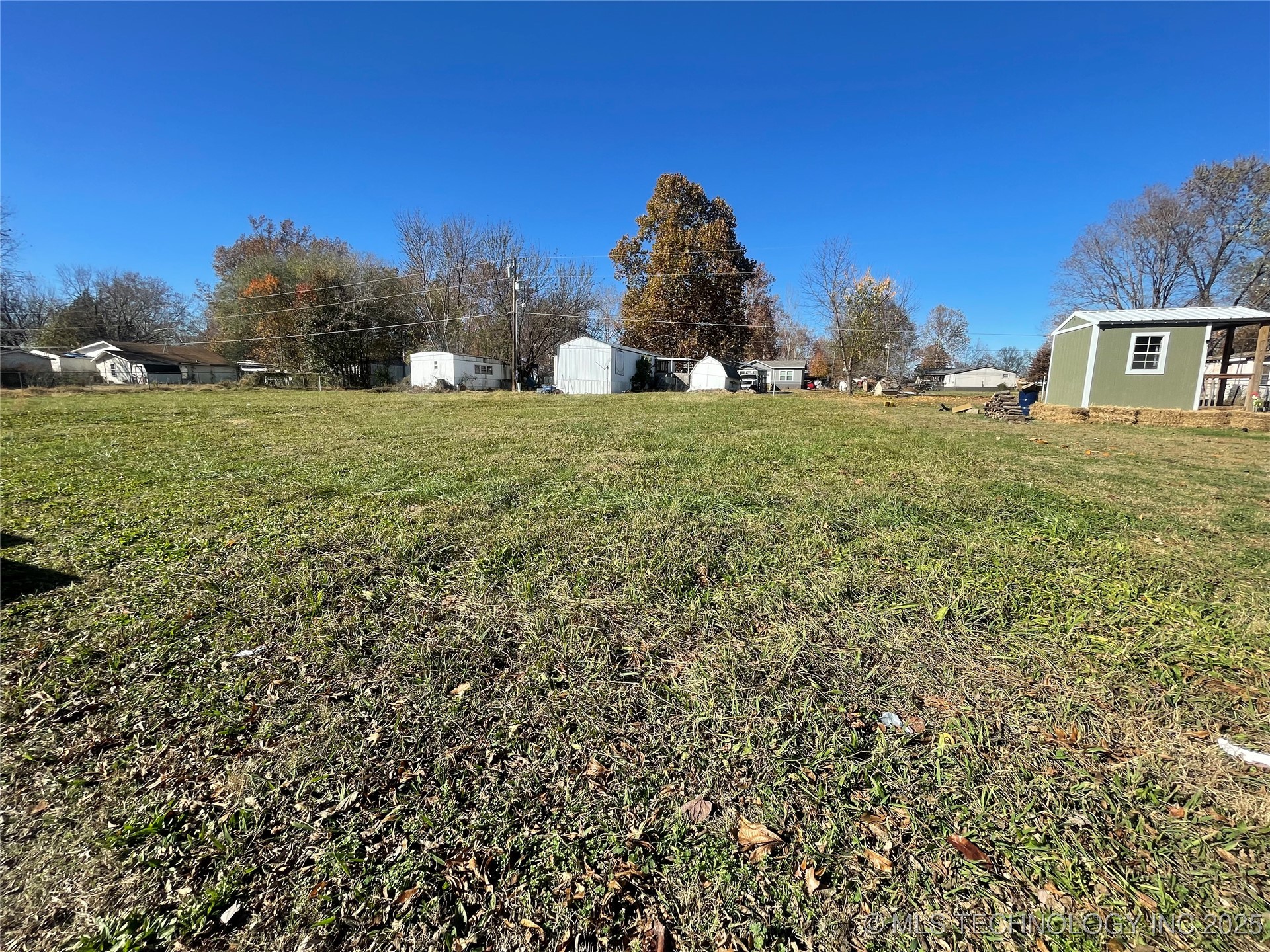 25430 S 607 Lane Property Photo 5