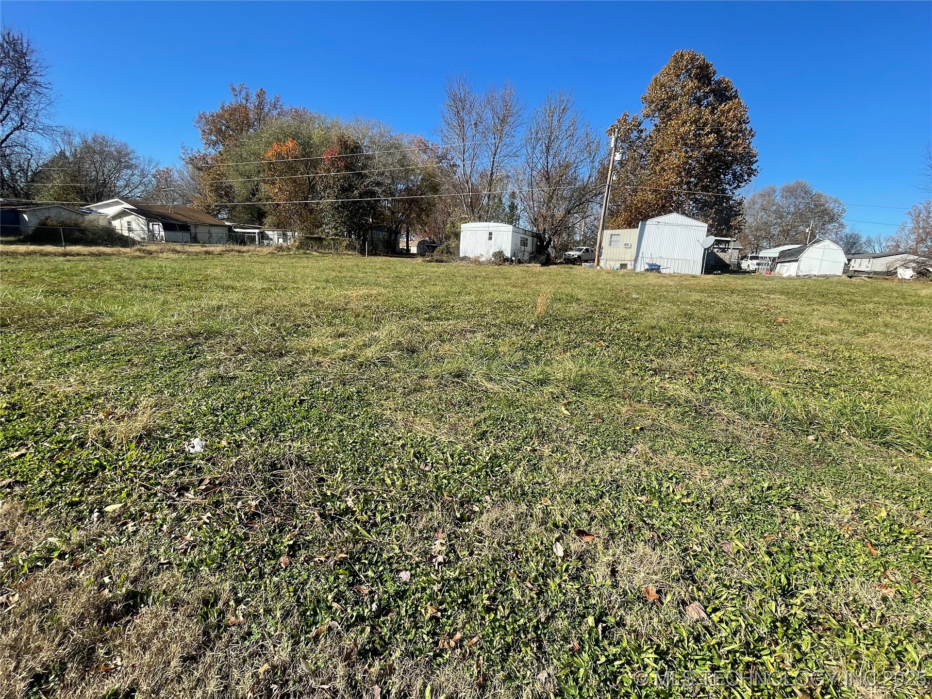 25430 S 607 Lane Property Photo 6