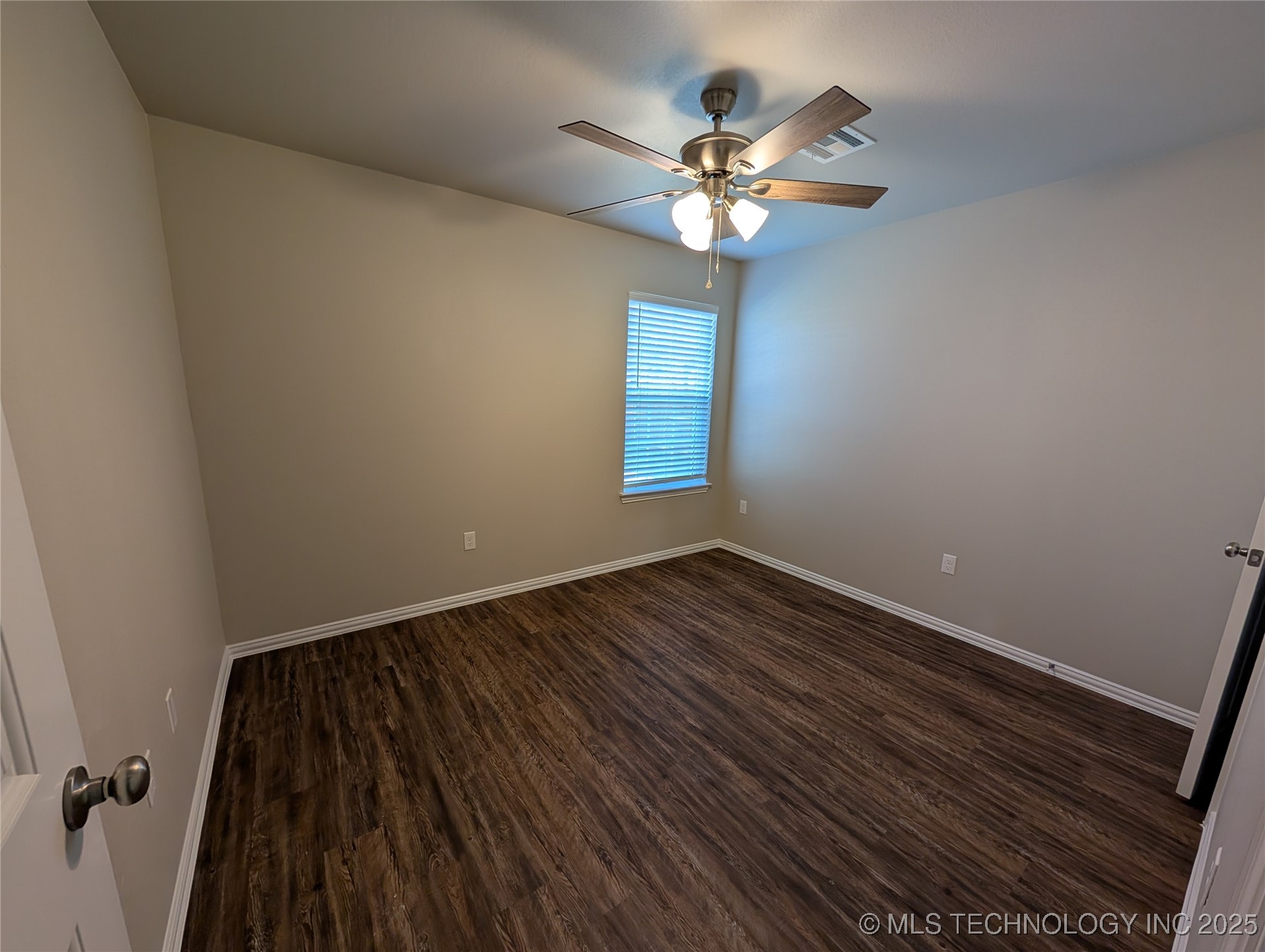 3332 Little John Property Photo 14