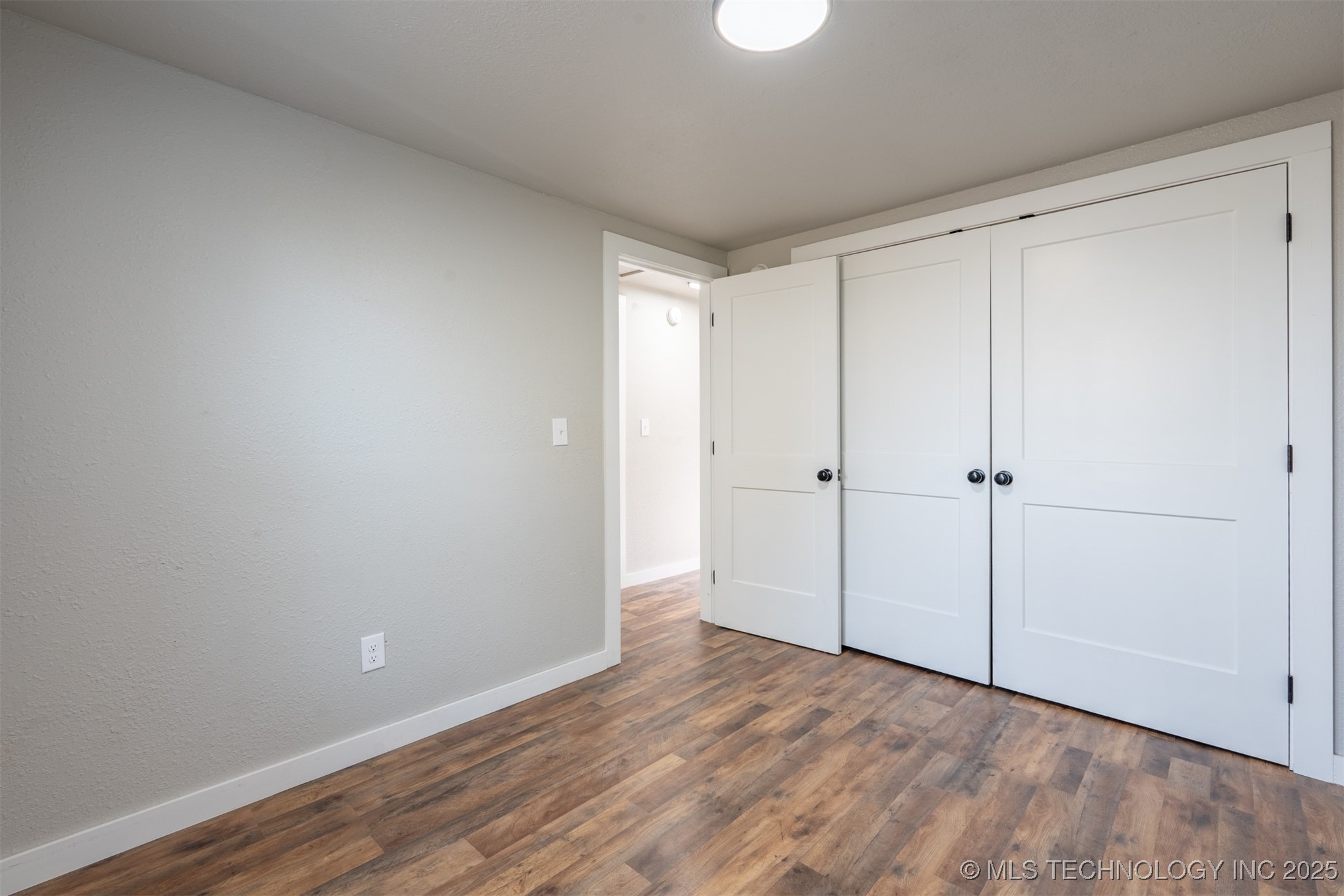 717 N Bristow Avenue Property Photo 12