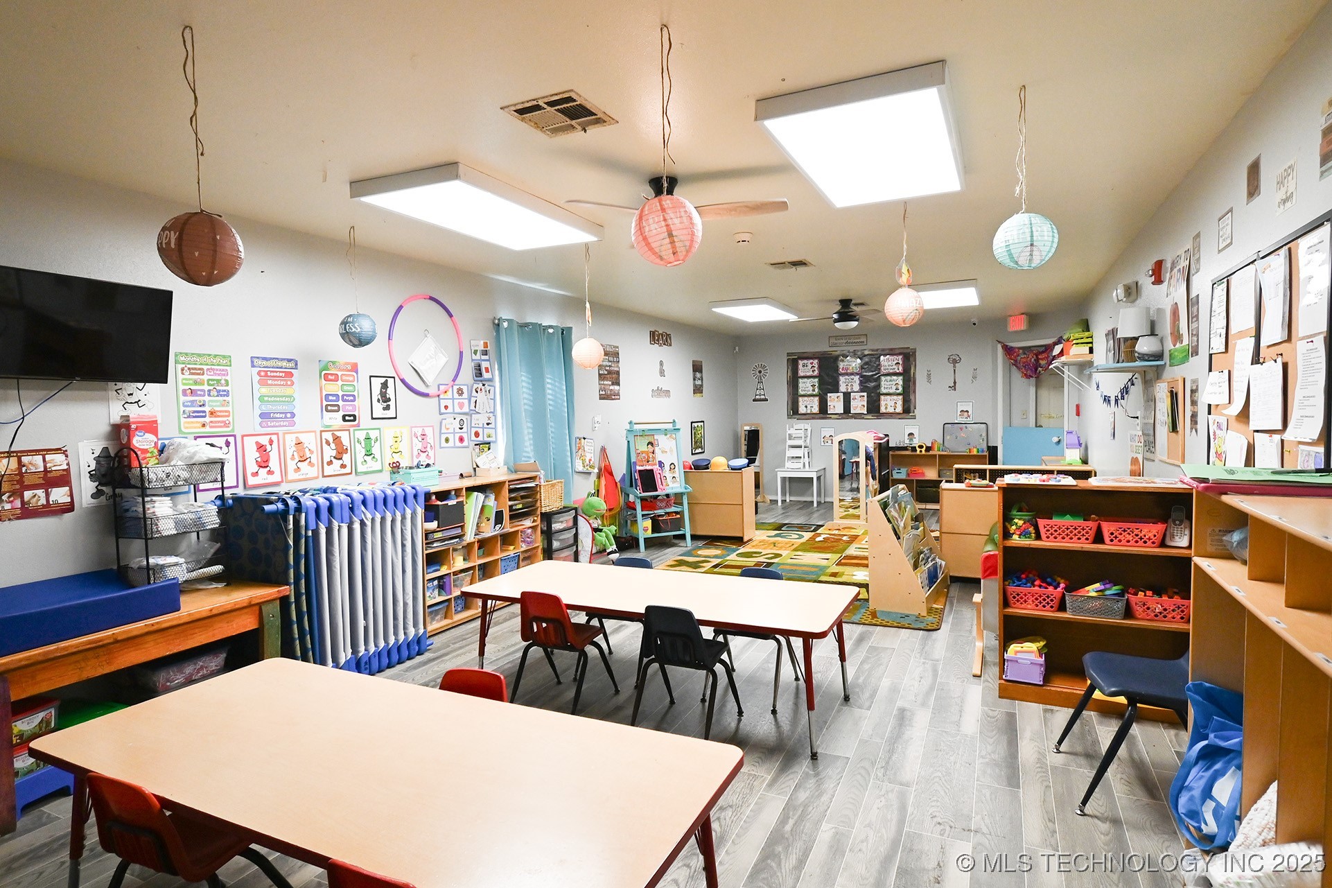 1104 Campbell Road E Property Photo 12