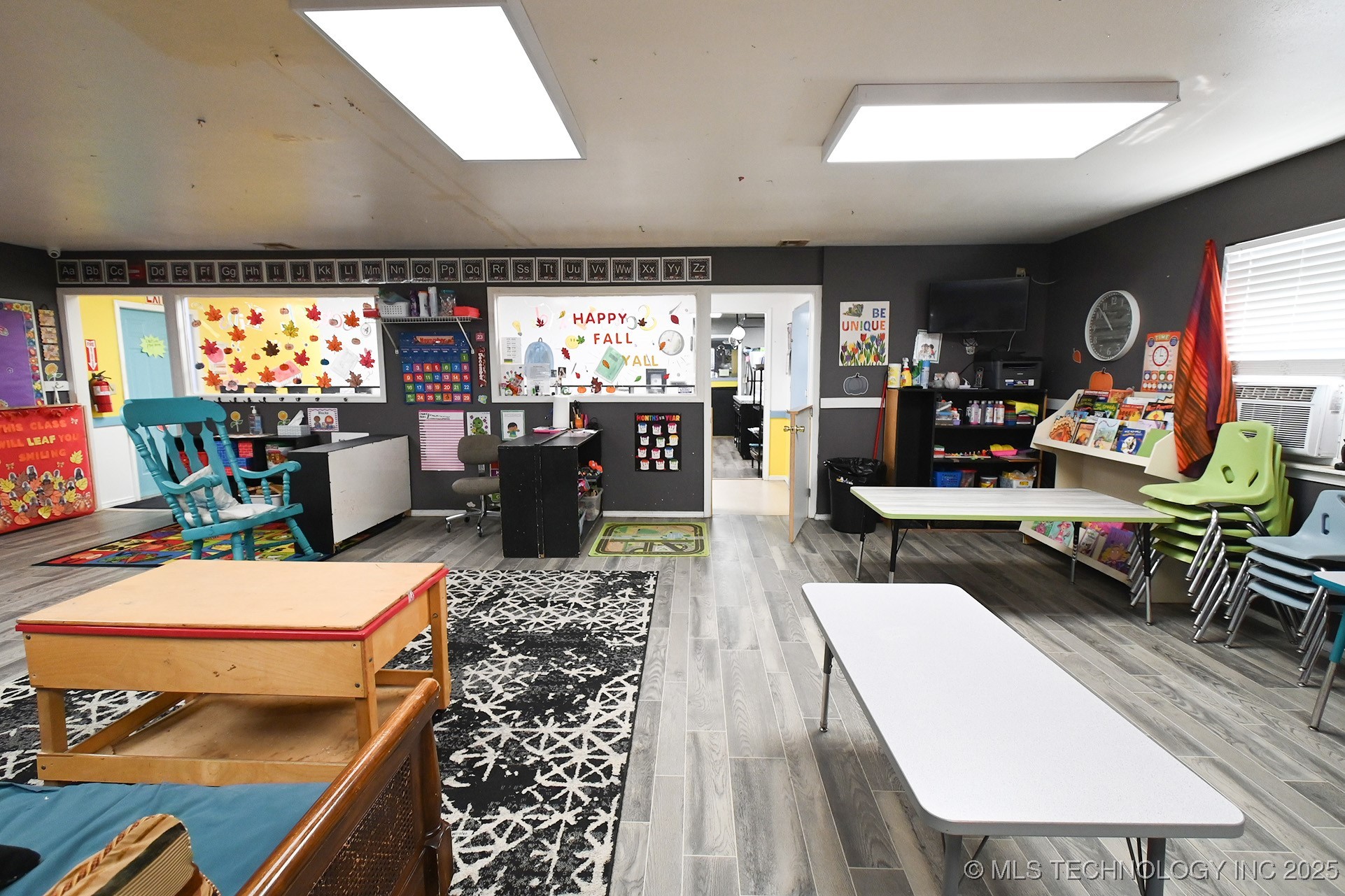 1104 Campbell Road E Property Photo 20