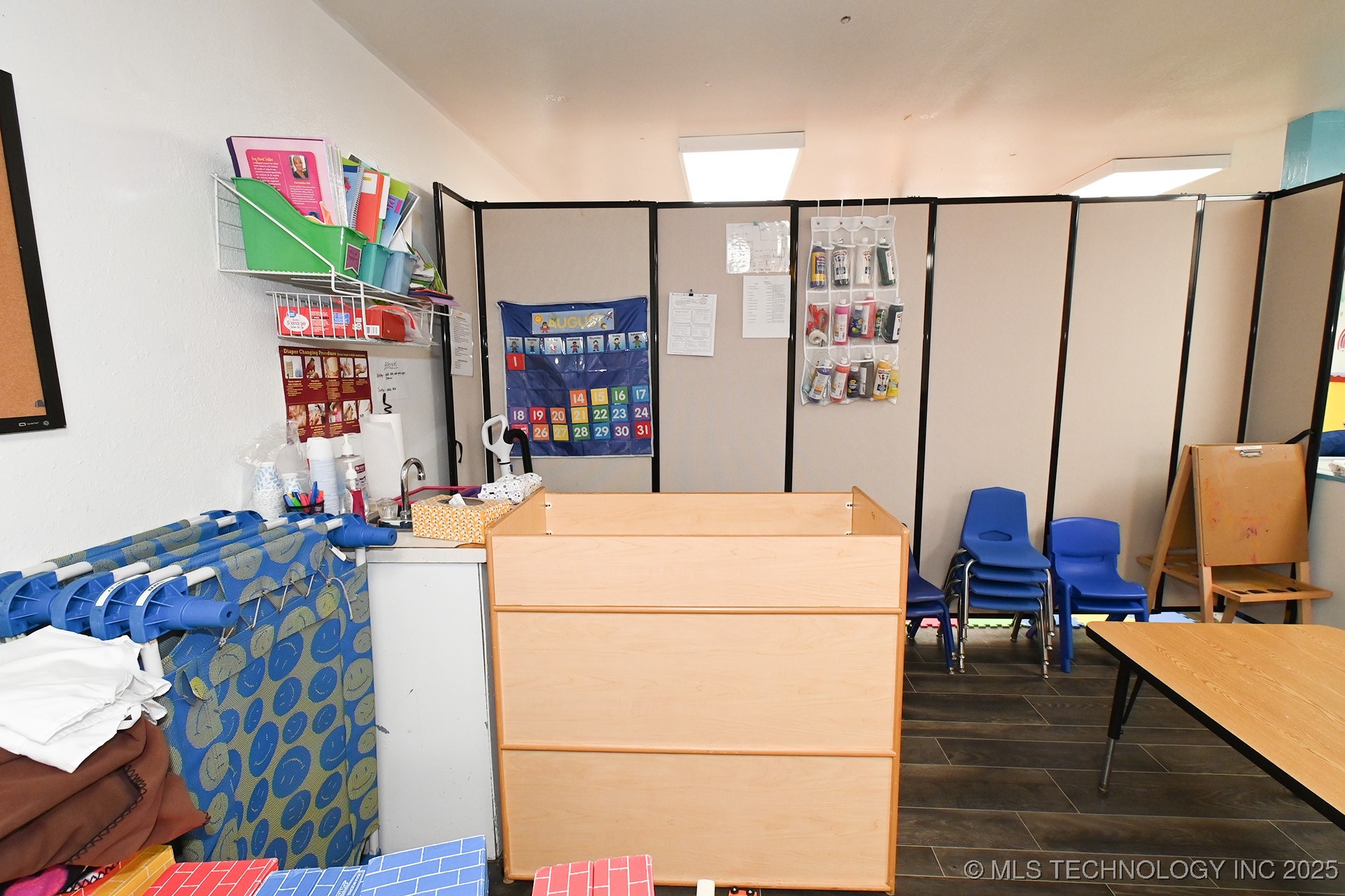 1104 Campbell Road E Property Photo 26