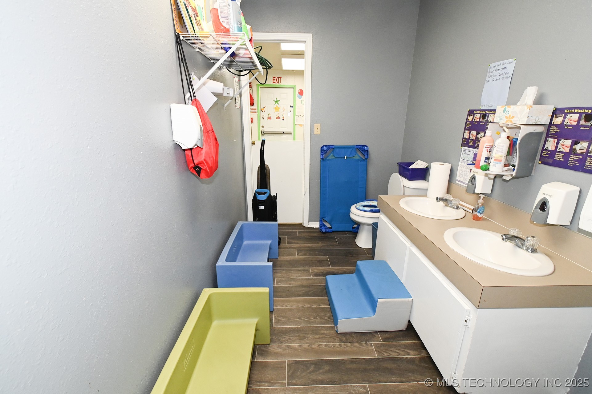 1104 Campbell Road E Property Photo 33