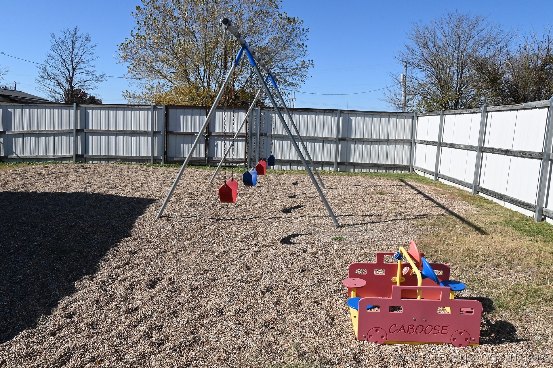 1104 Campbell Road E Property Photo 41