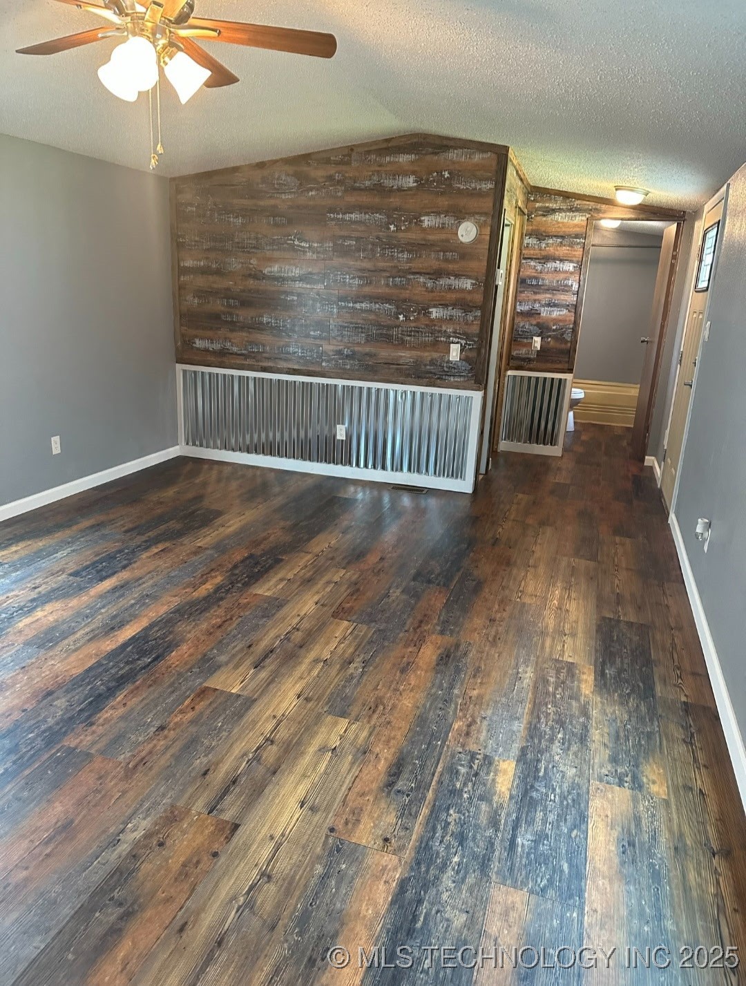 1104 Campbell Road E Property Photo 47