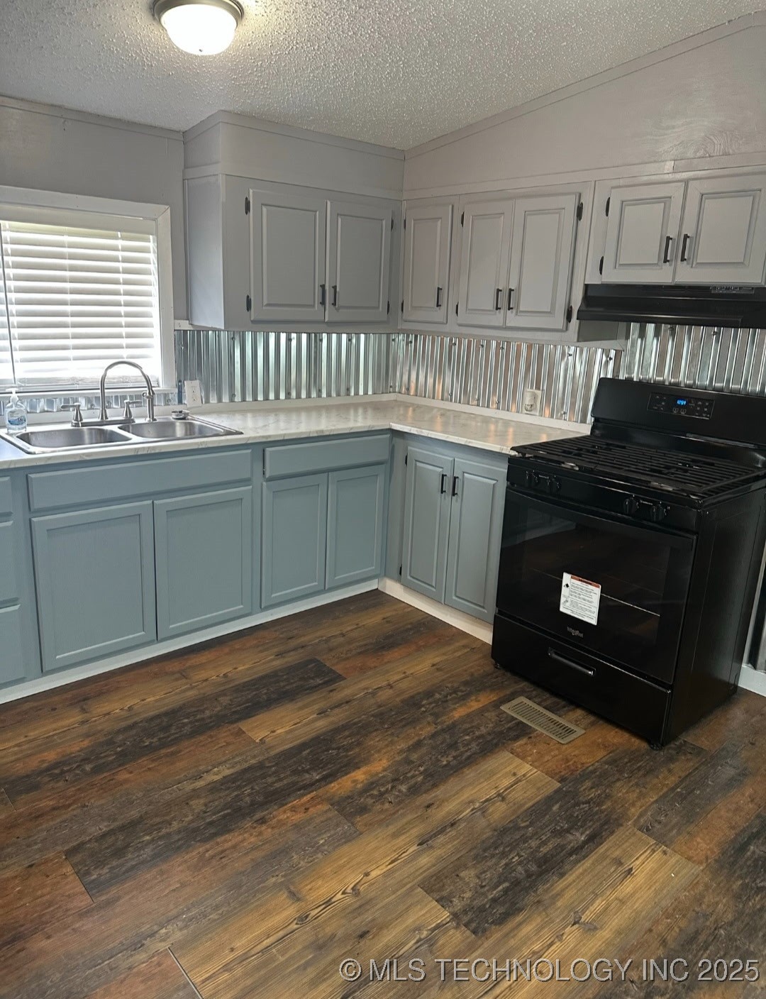 1104 Campbell Road E Property Photo 48