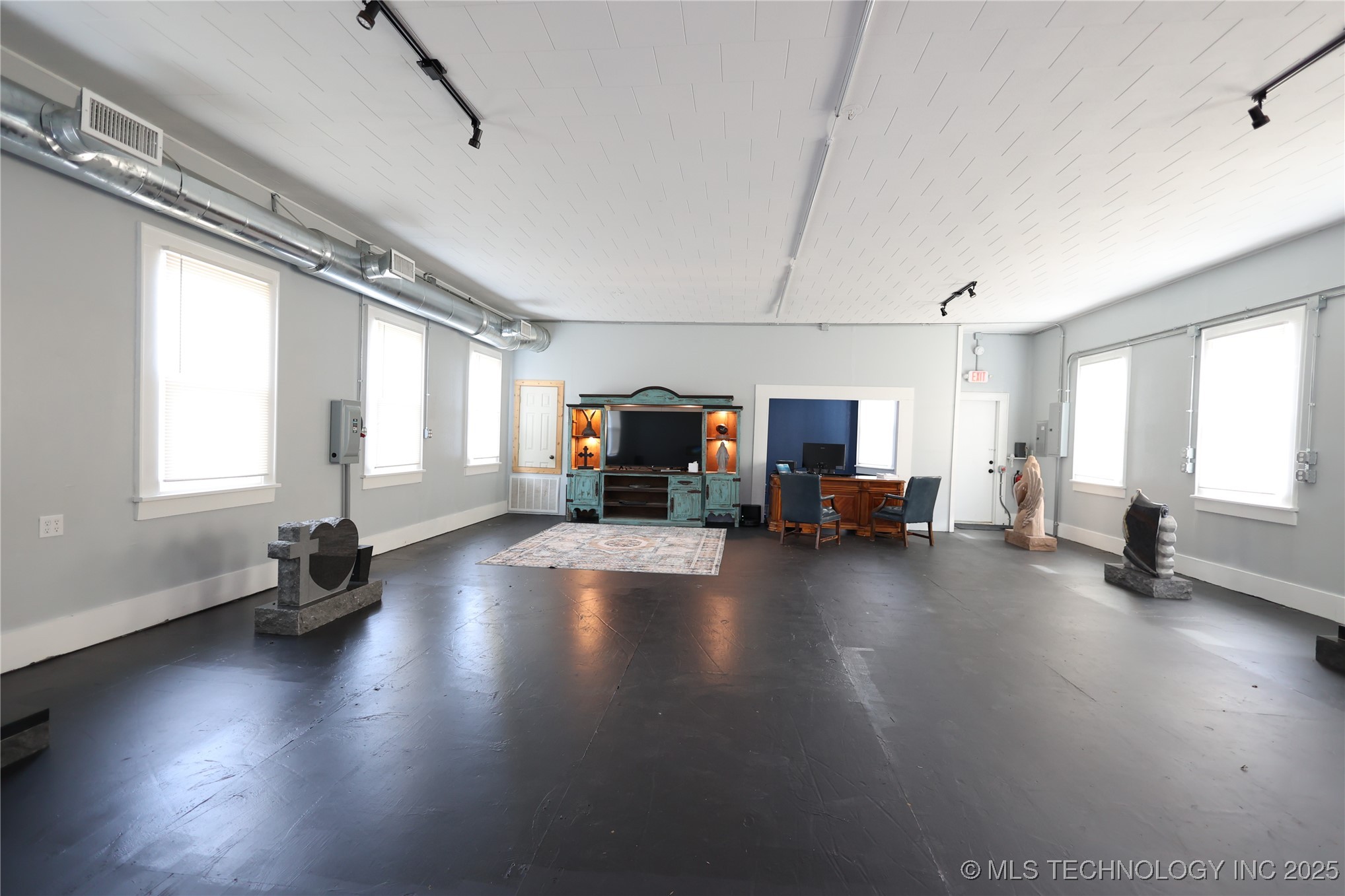 2547747 Property Photo 4