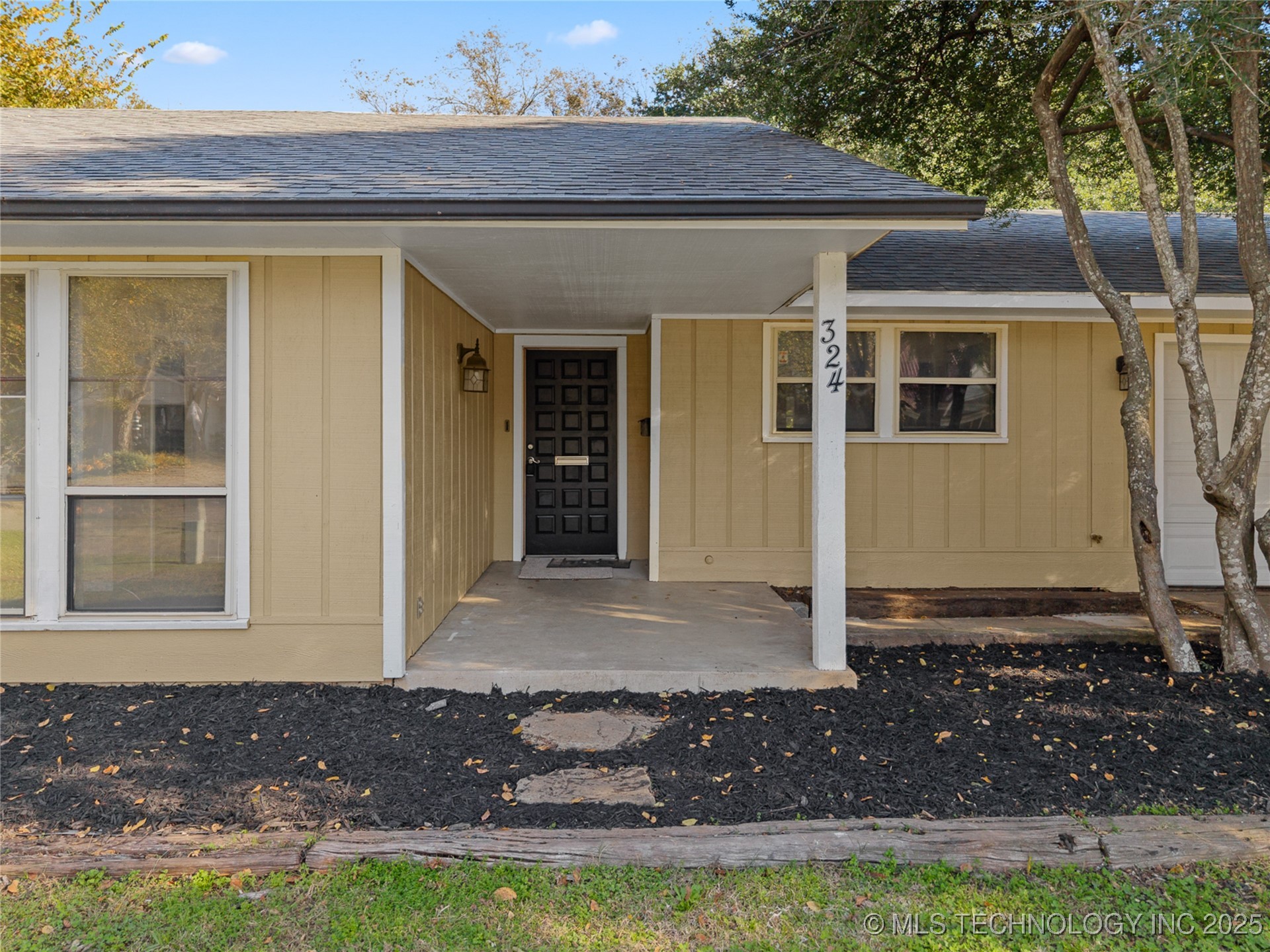 324 D Street Sw Property Photo 2