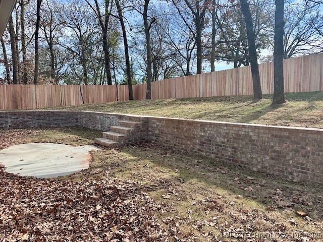 1211 Four Seasons Drive Property Photo 3