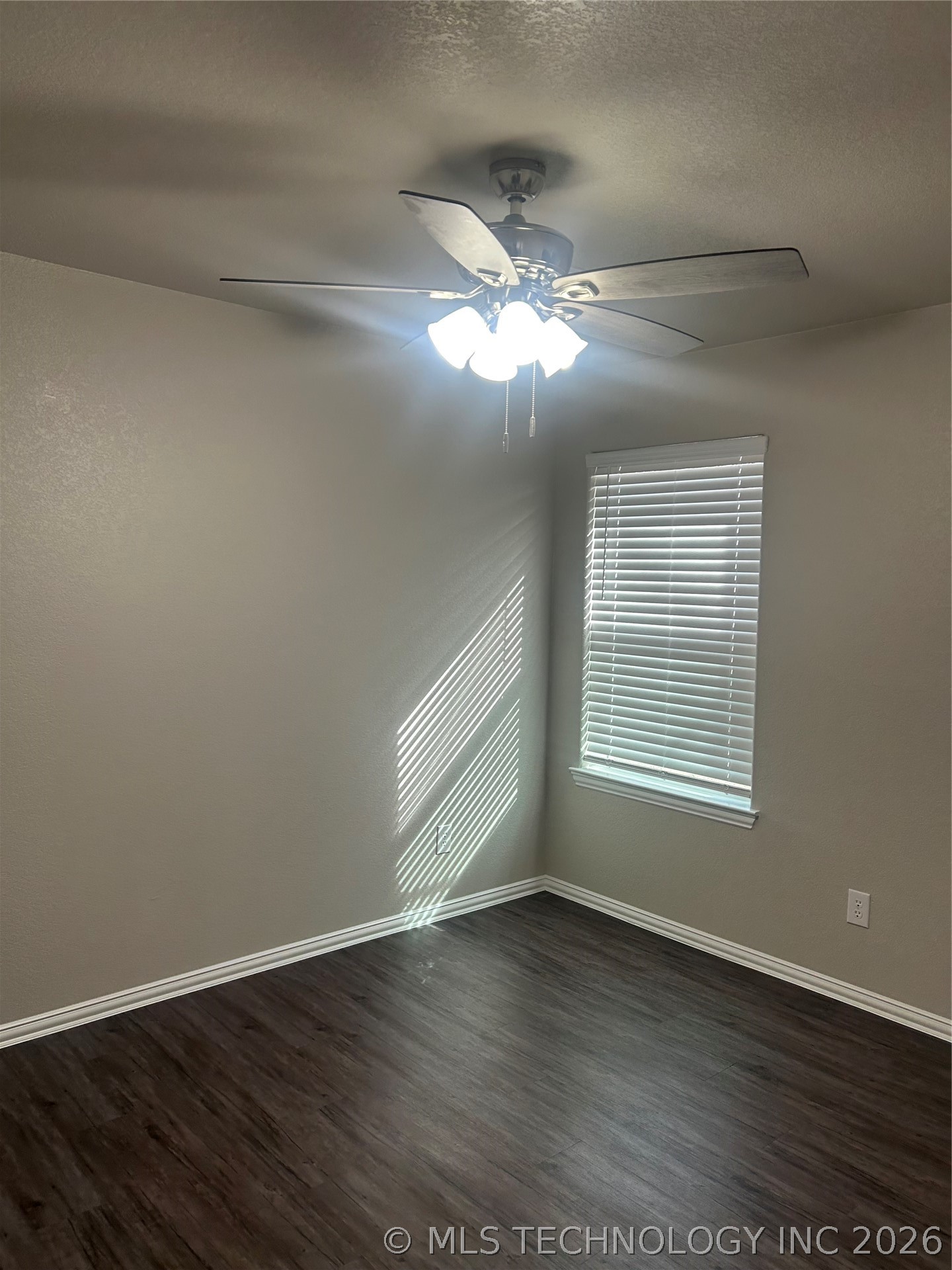 1211 Four Seasons Drive Property Photo 9