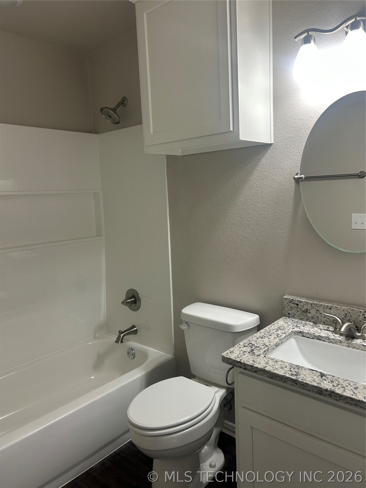 1211 Four Seasons Drive Property Photo 11