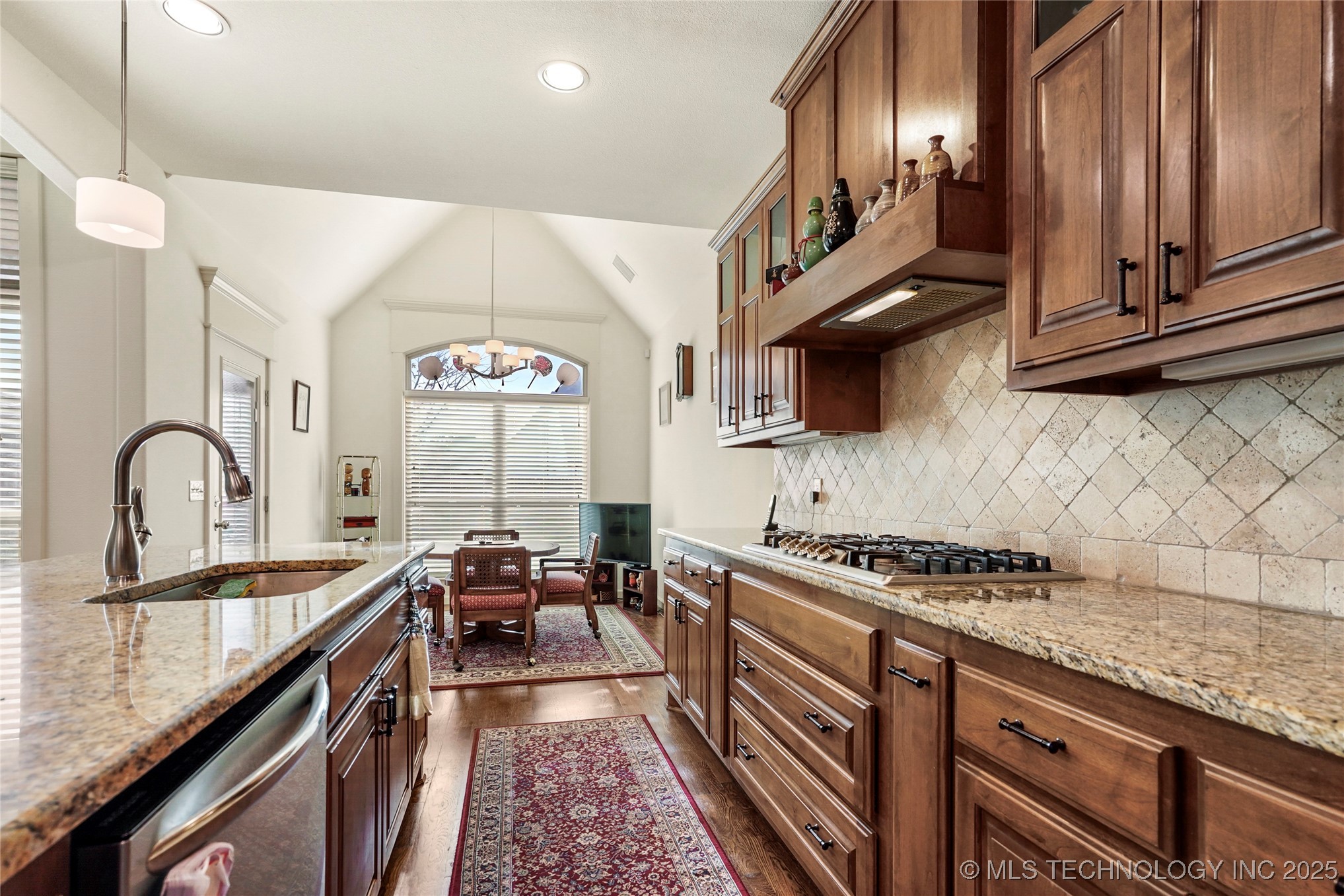 3729 S Elder Boulevard Property Photo 16