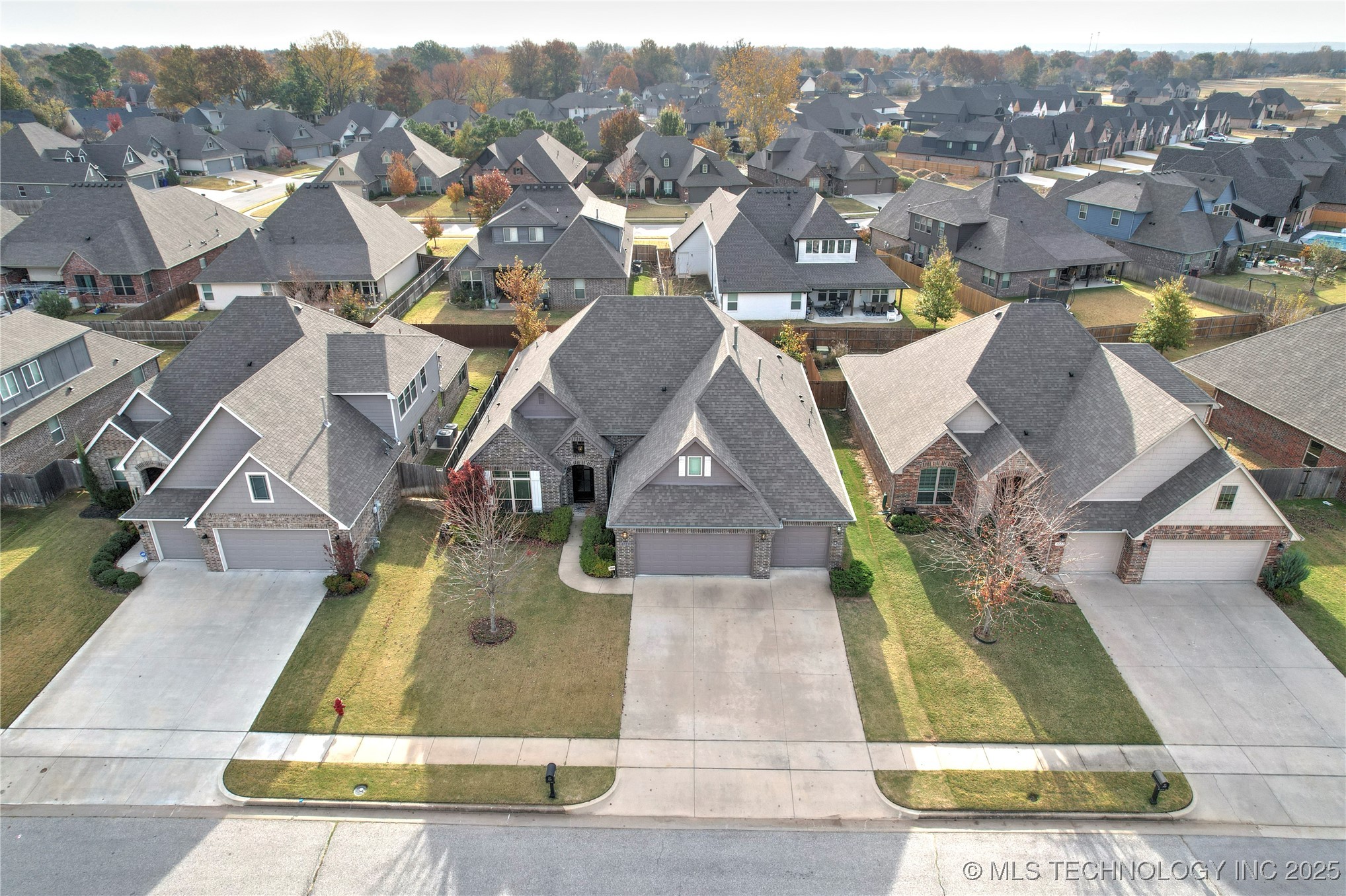 3729 S Elder Boulevard Property Photo 37