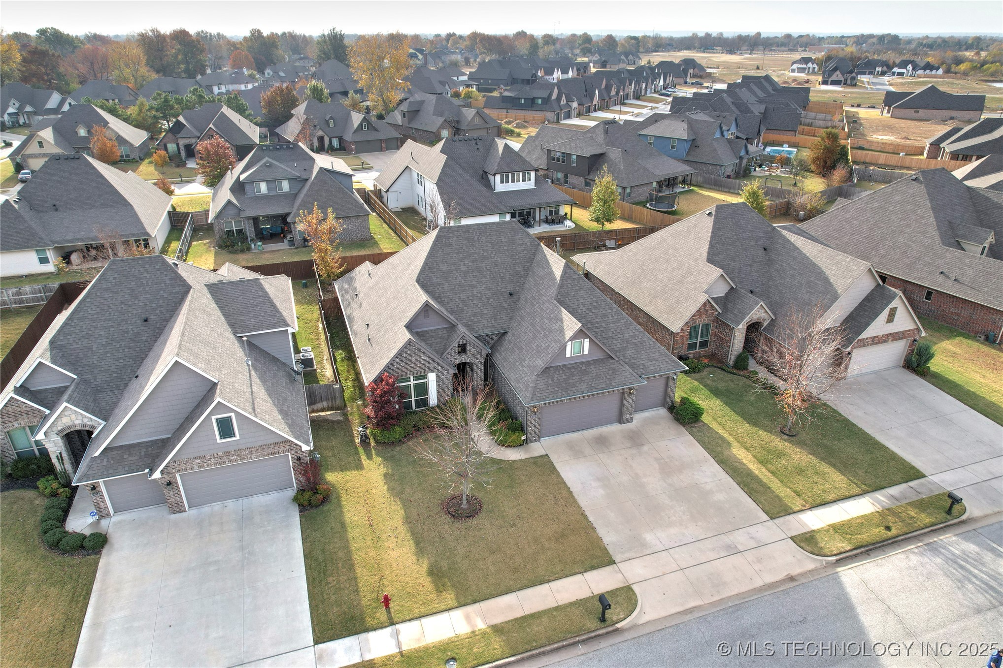 3729 S Elder Boulevard Property Photo 38