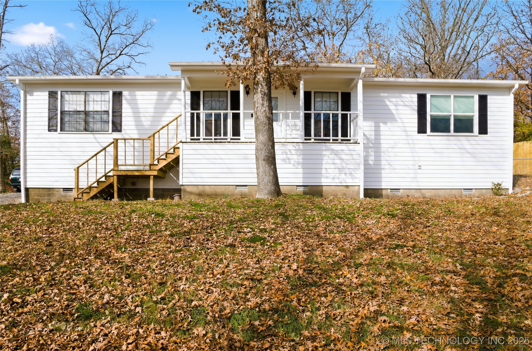 474677 E 611 Property Photo 3