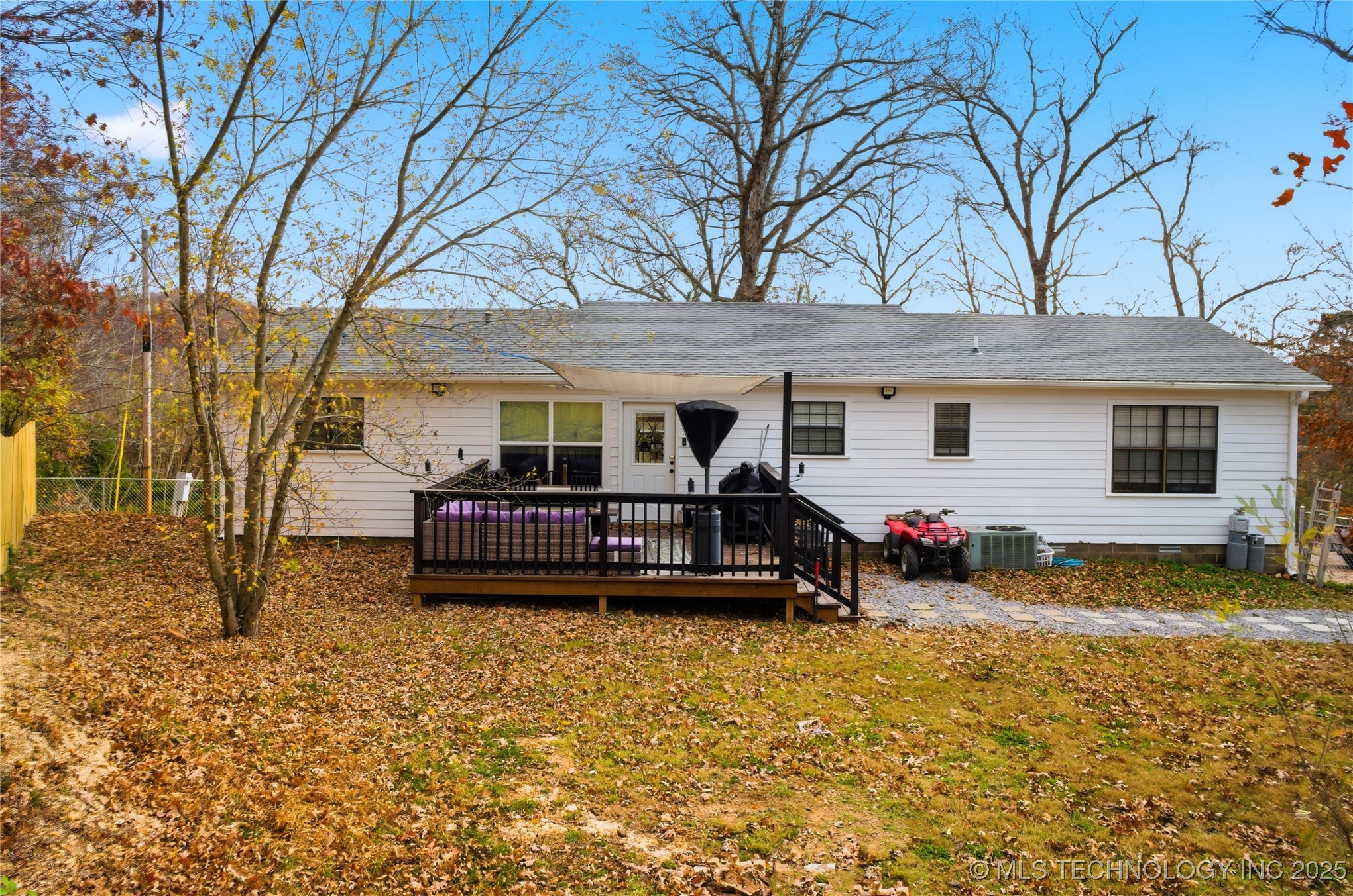 474677 E 611 Property Photo 4