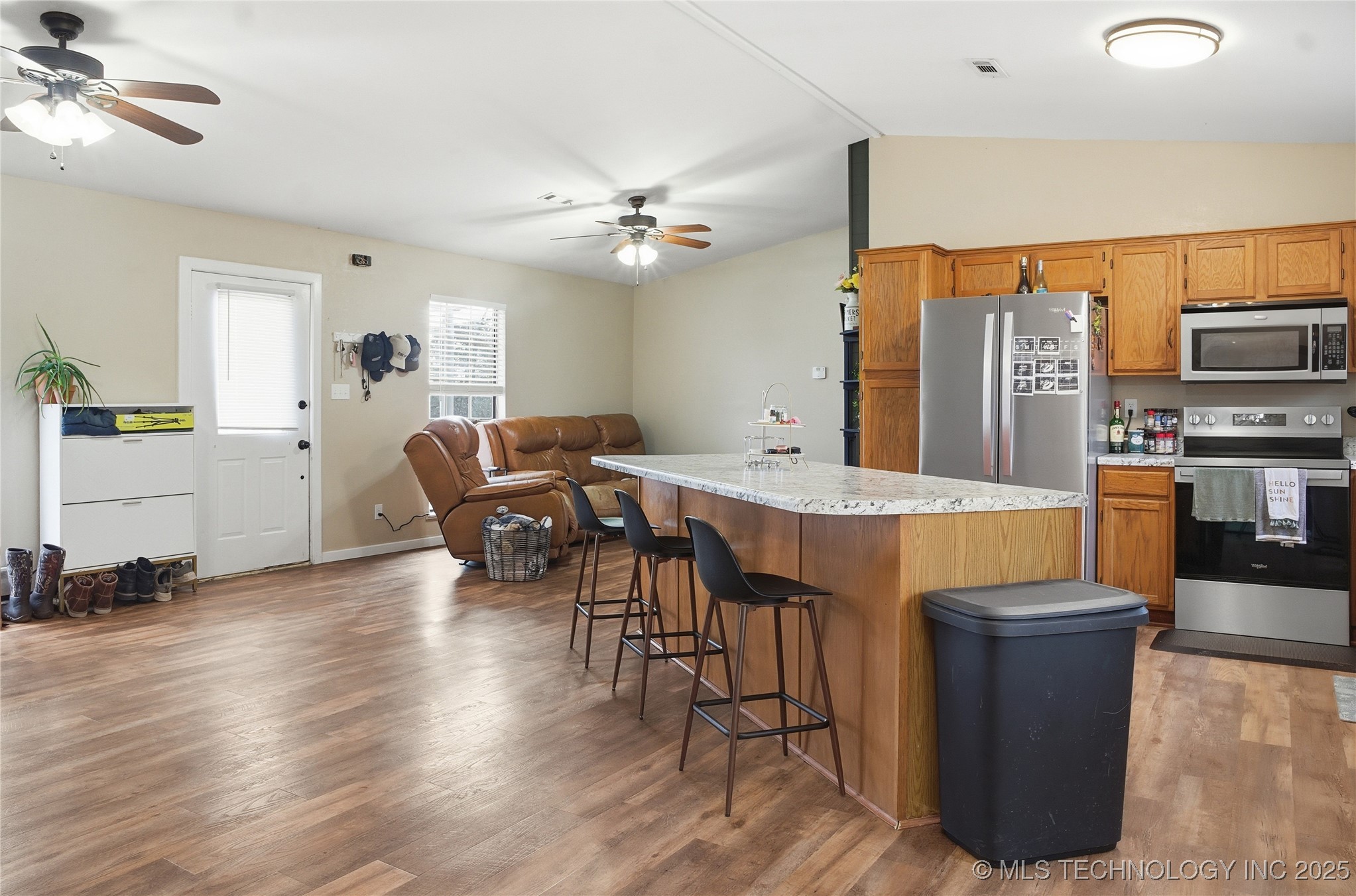 474677 E 611 Property Photo 10