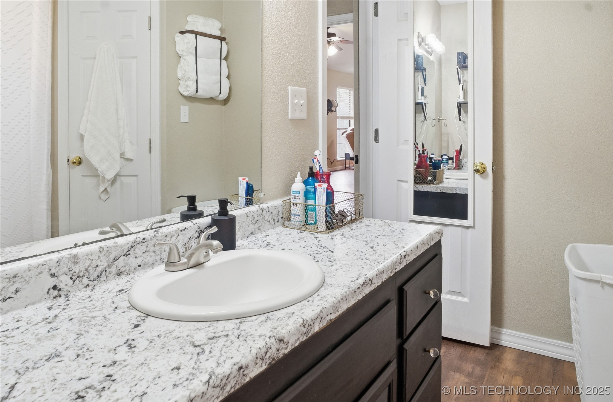 474677 E 611 Property Photo 21