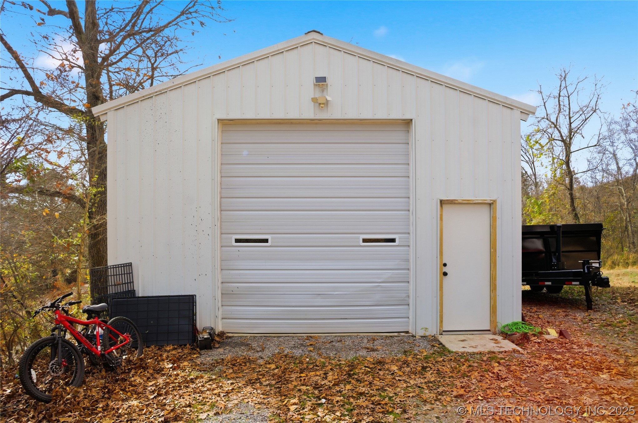 474677 E 611 Property Photo 32