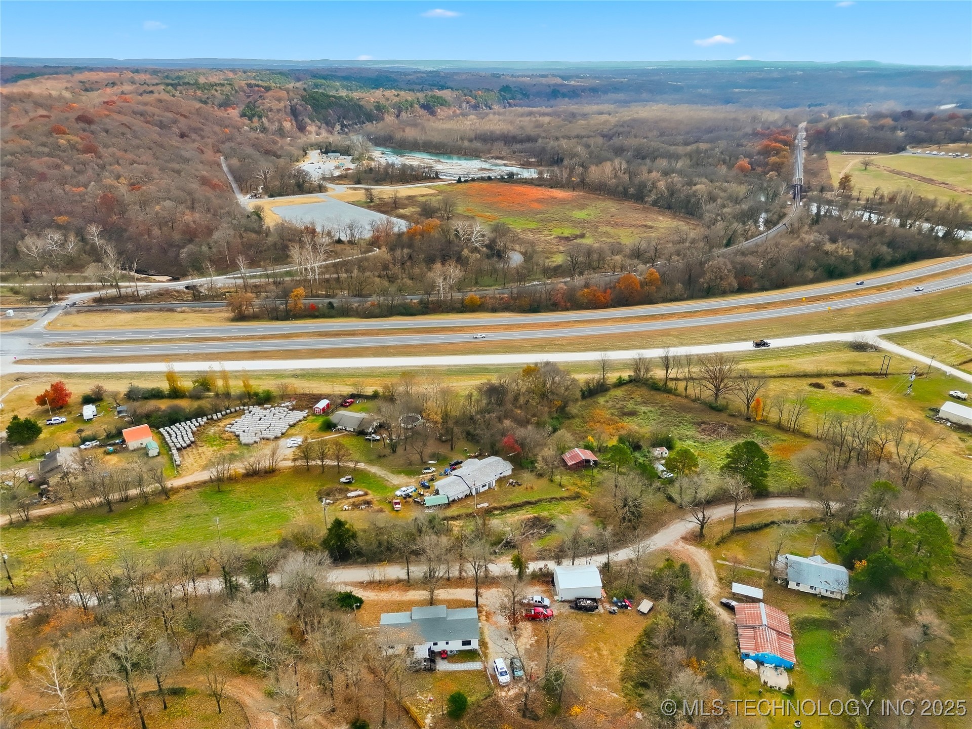 474677 E 611 Property Photo 39