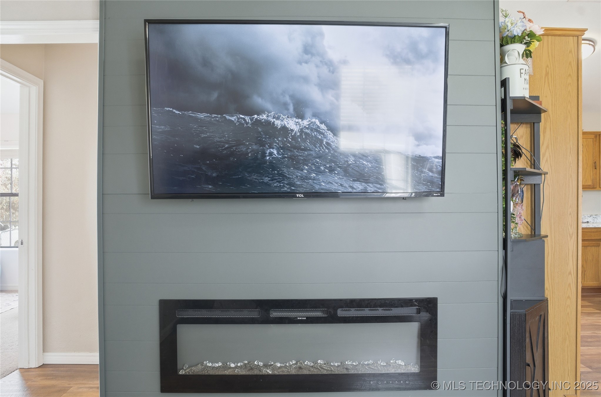 474677 E 611 Property Photo 46