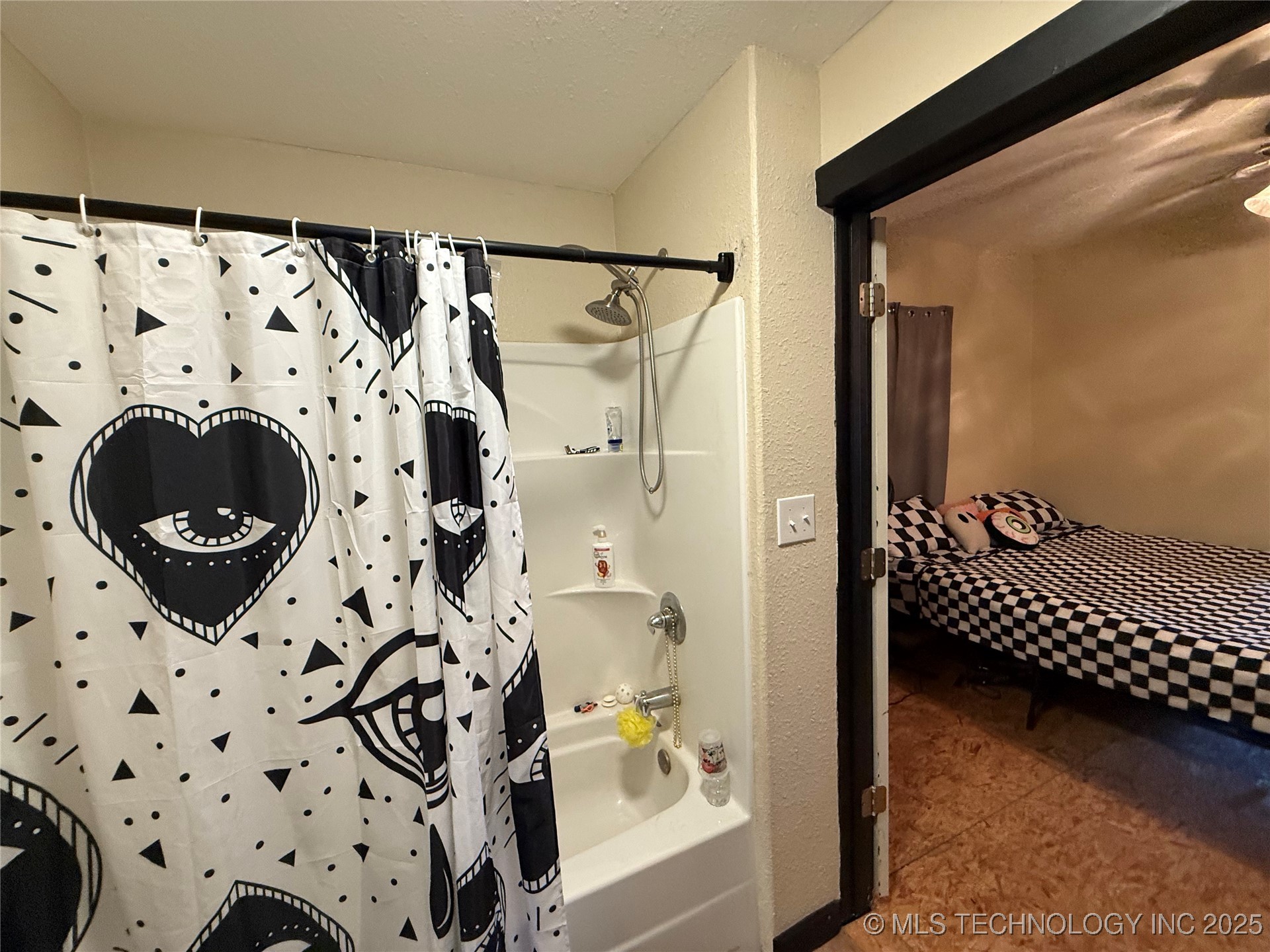 901 A Street Se Property Photo 9