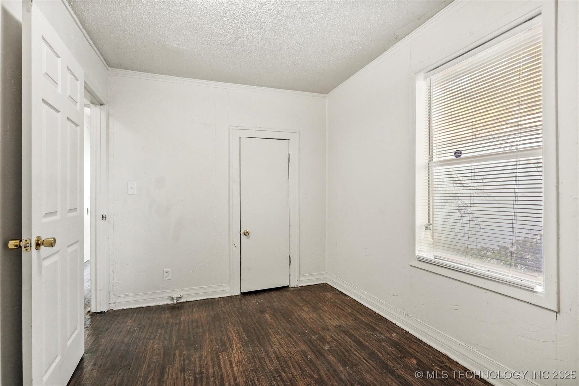 2229 E Oklahoma Street Property Photo 13